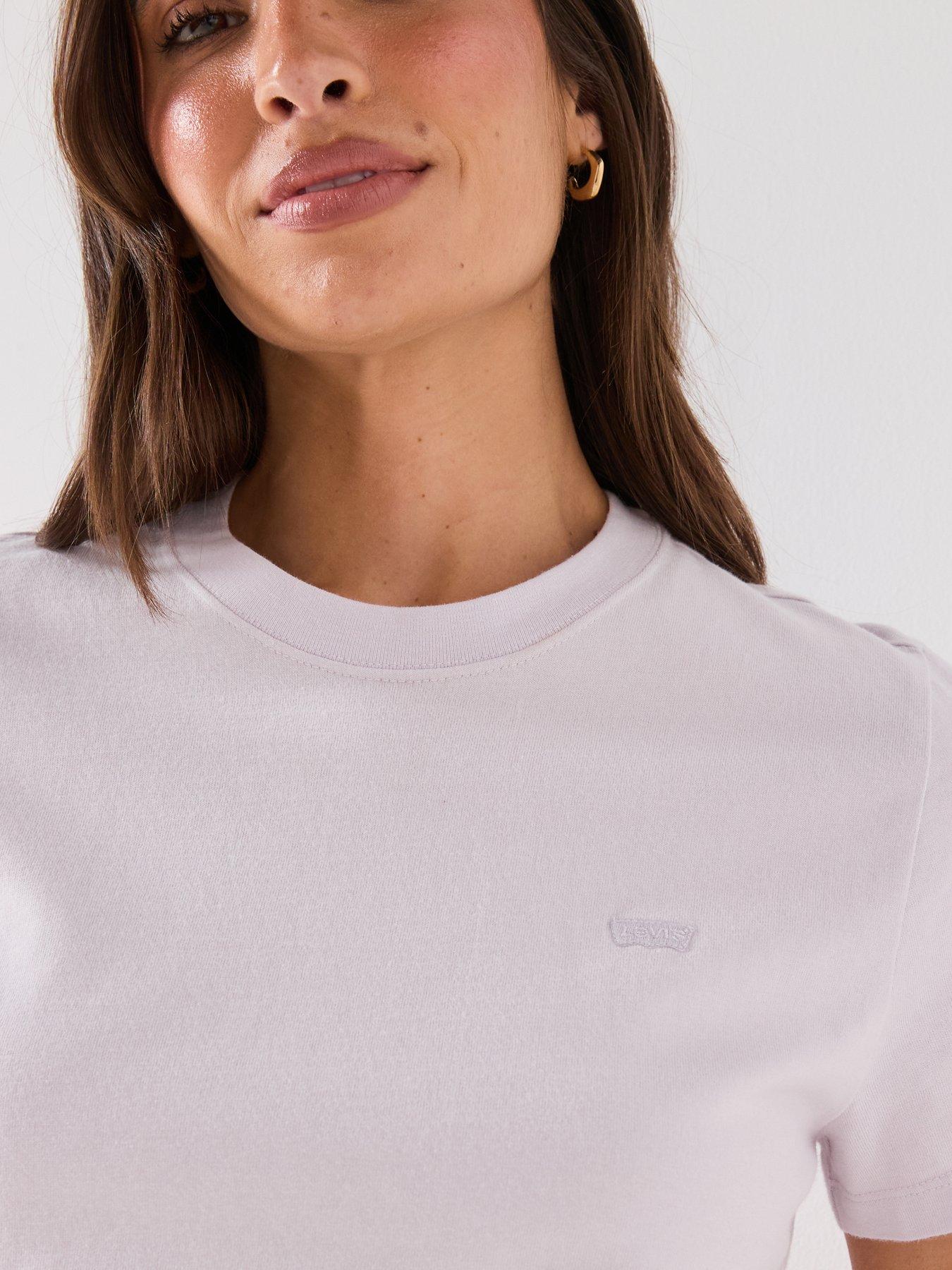 Image 4 of 5 of Levi's Favourite Cotton Tee - White