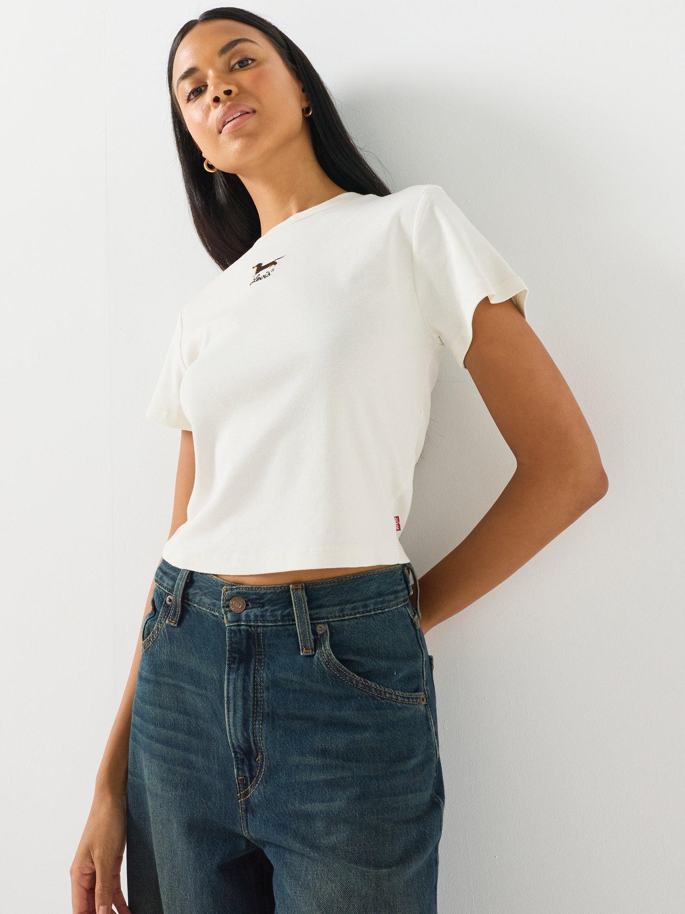 Image 5 of 6 of Levi's Essential Sporty T-Shirt White