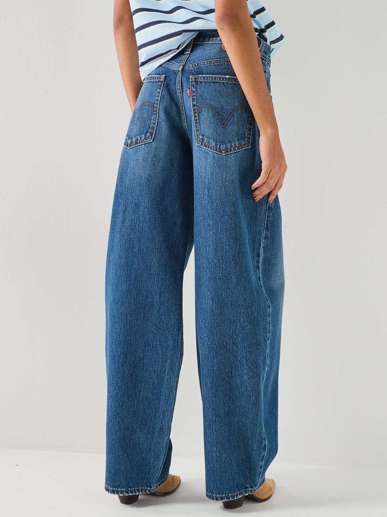 Image 2 of 6 of Levi's Middy Balloon Fit Jeans - Fixed Down