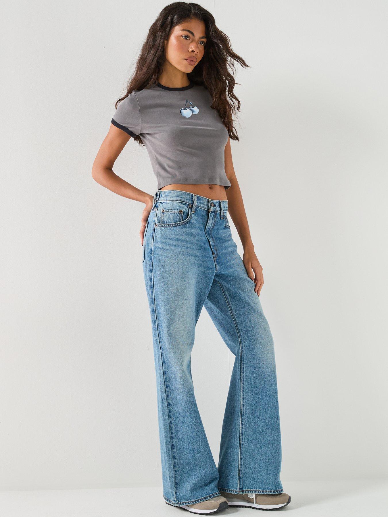 Image 3 of 6 of Levi's Cinch Flare Jeans - Handled That