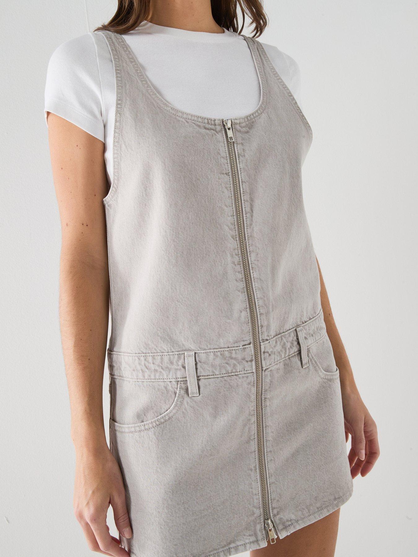 Image 4 of 5 of Levi's Mini Zip Dress - White