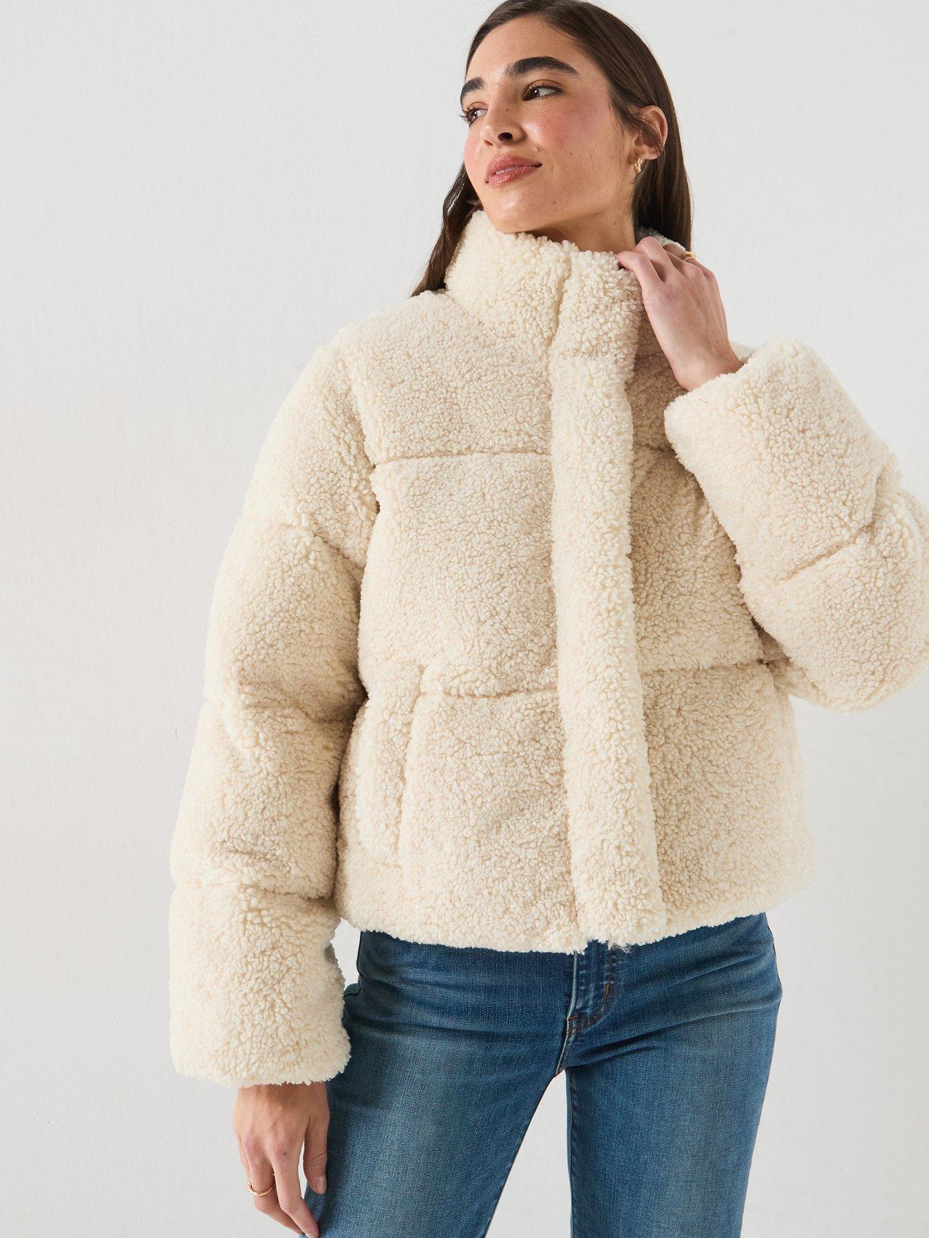 Image 5 of 6 of Levi's Brynn Crop Borg Fleece Puffer Jacket - White Swan