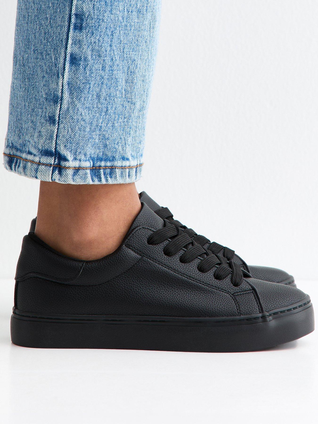 New Look Faux Leather Lace Up Trainers - Black