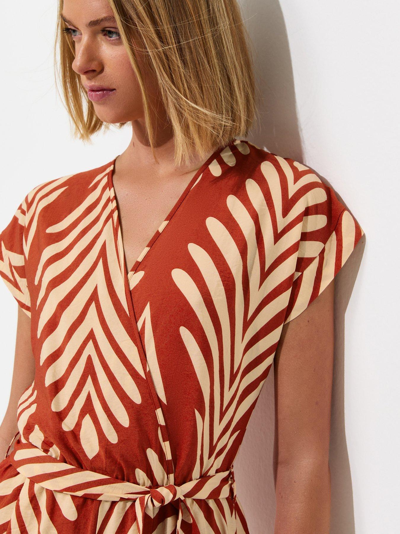 Image 4 of 5 of New Look Woven Palm Print Playsuit - Orange