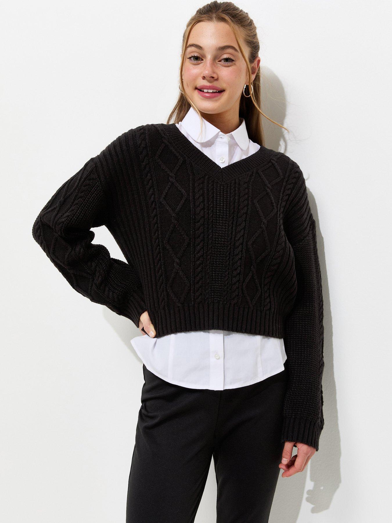 Image 1 of 5 of New Look 915 Girls V-Neck Cable Knit Jumper - Black