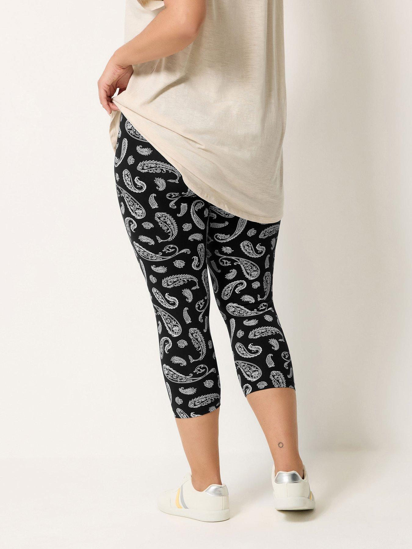 Image 2 of 4 of Yours Curve 2 Pack Crop Leggings - Black