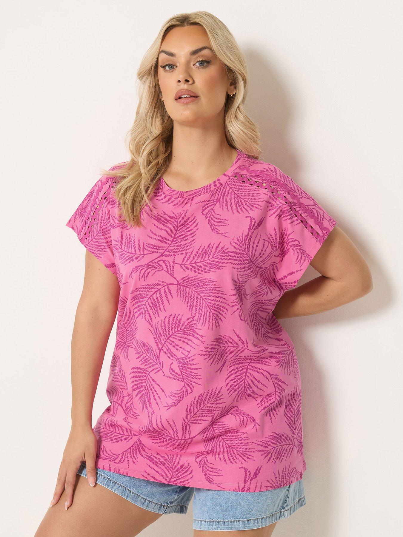 Image 1 of 4 of Yours Curve Printed Ric Rac Insert T-Shirt - Pink