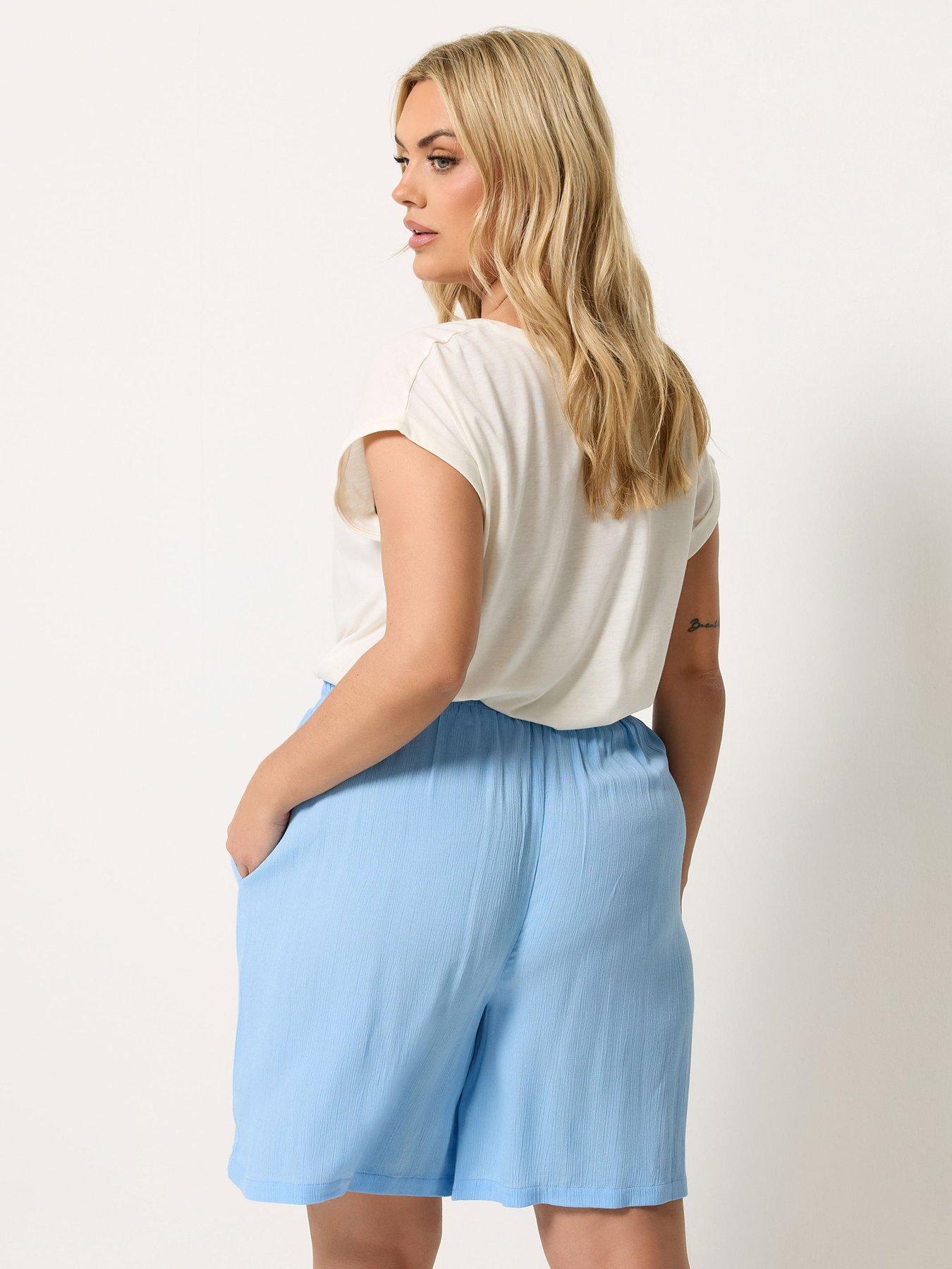 Image 2 of 4 of Yours Curve Scallop Front Trim Shorts - Blue