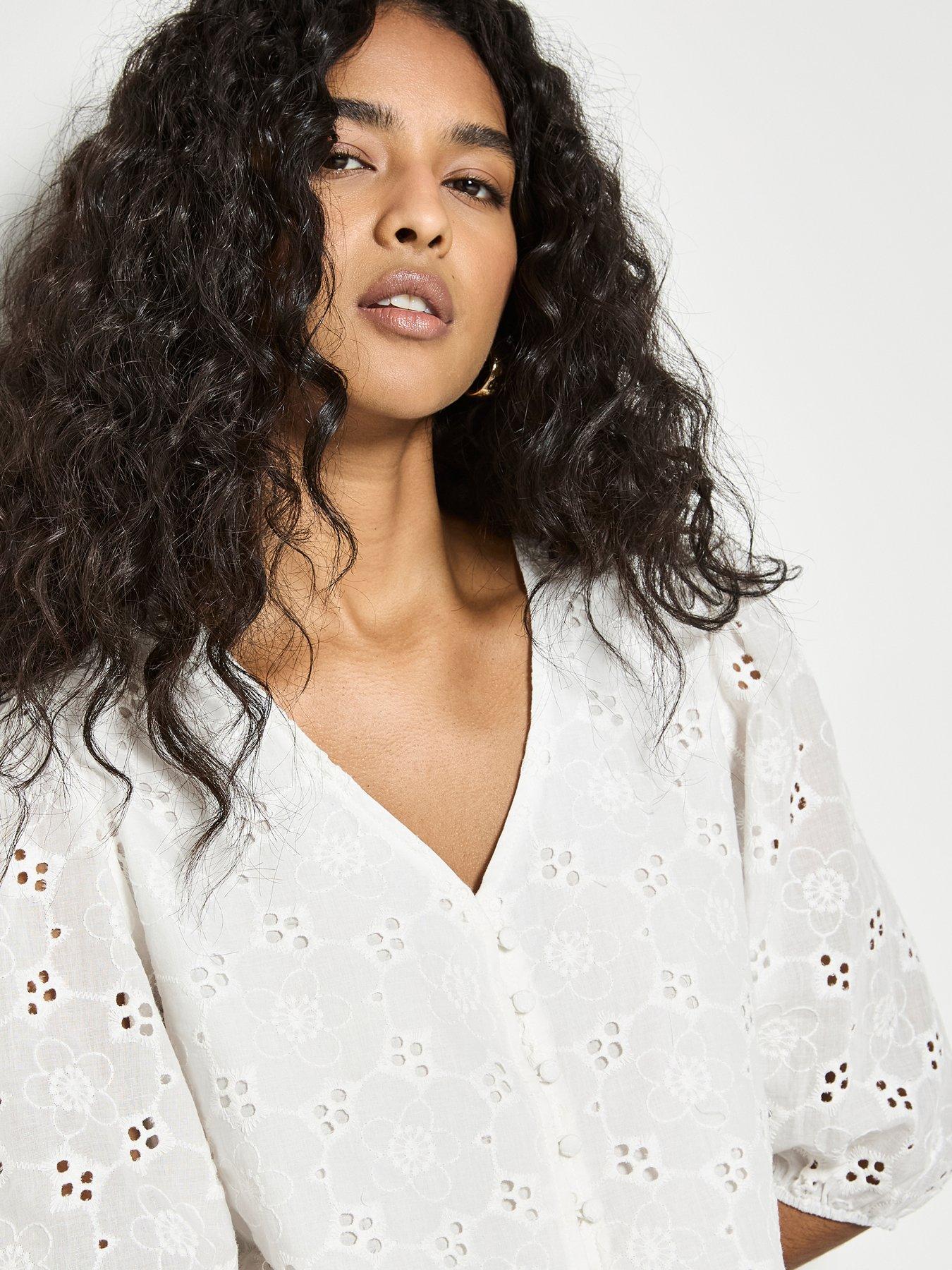  image of apricot-daisy-broderie-button-top