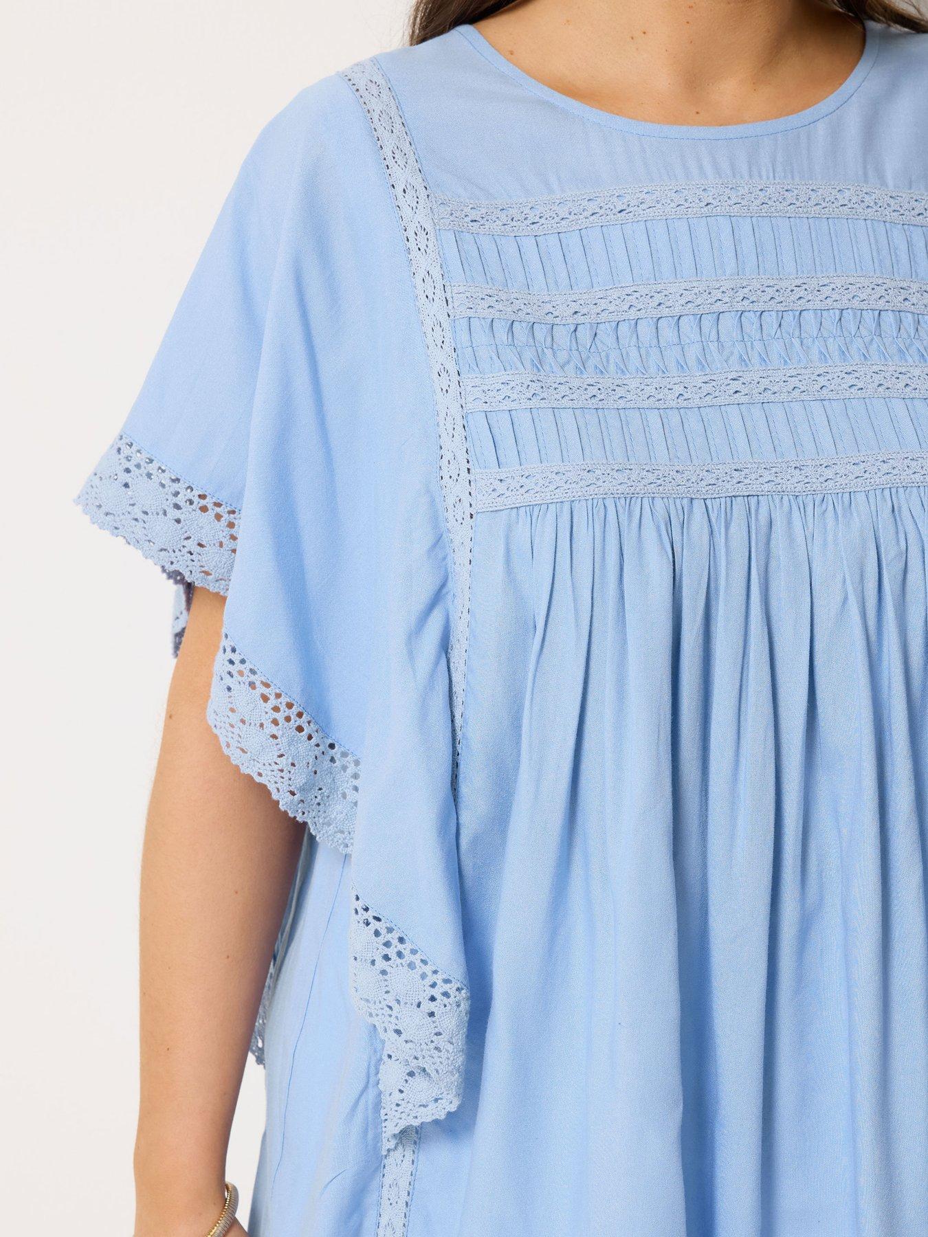 Image 4 of 4 of Yours Curve Crochet Drape Sleeve Blouse - Blue
