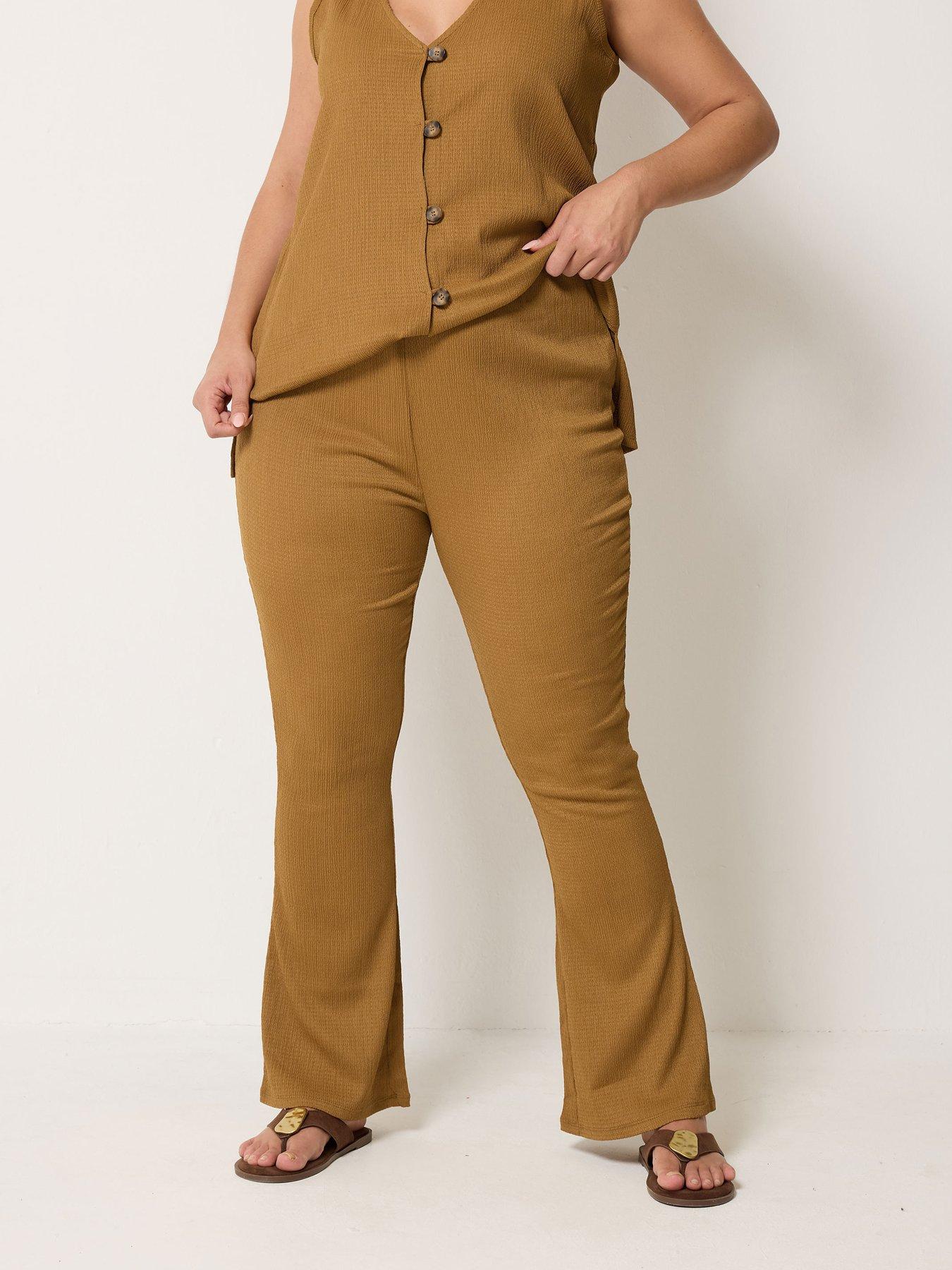 Yours Curve Textured Flare Co-Ord Trousers Short - Cream