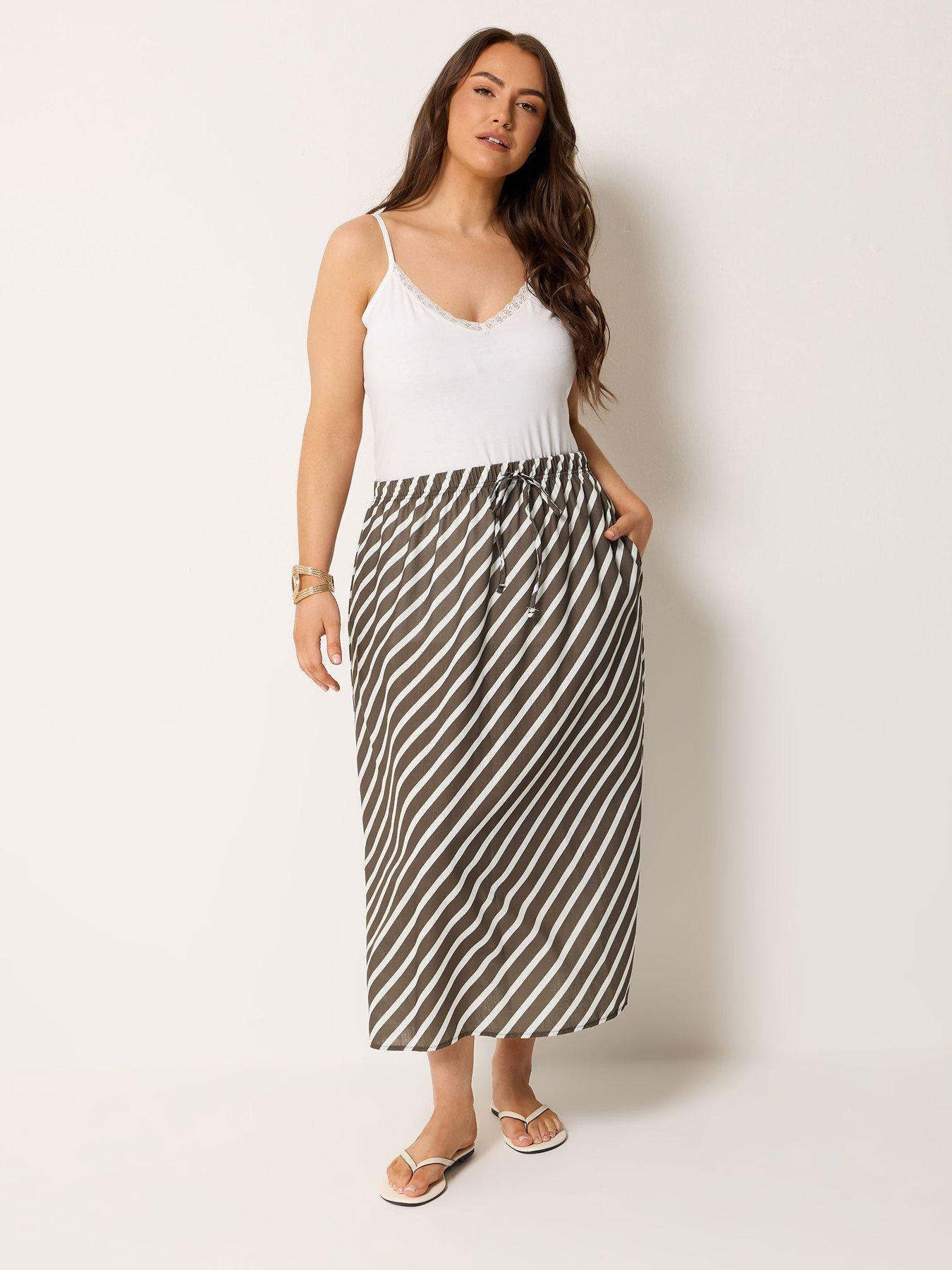 Image 3 of 5 of Yours Curve Linen Look Stripe Skirt