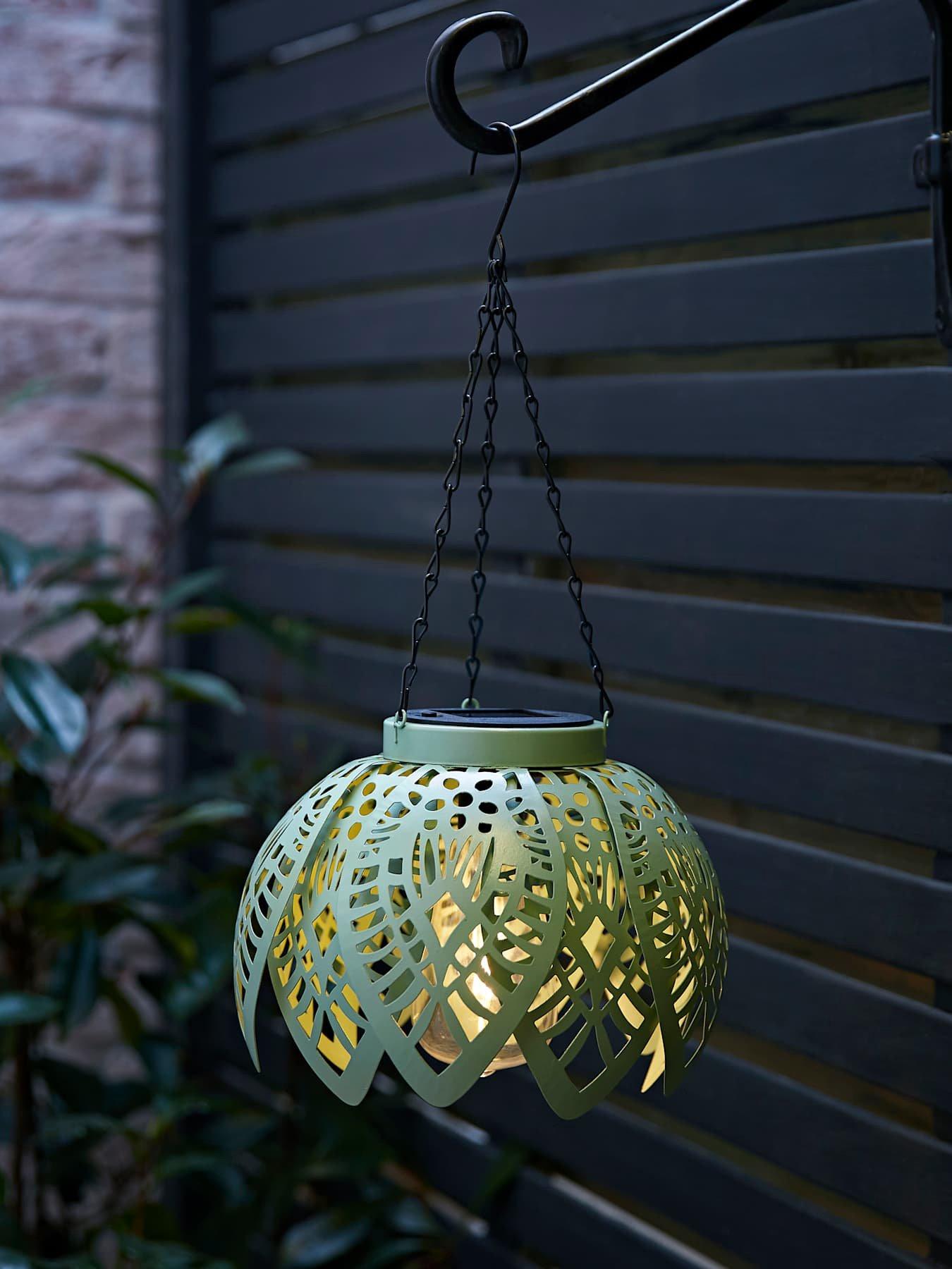 ValueLights Artichoke Sage Green Solar Hanging Outdoor Garden Lantern Light