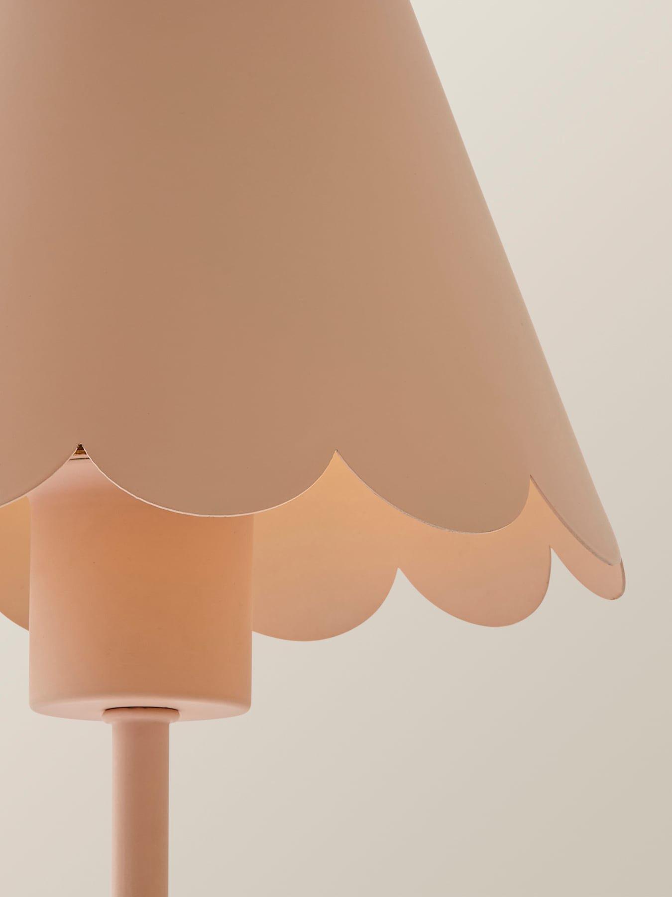 Image 3 of 7 of ValueLights Hattie Pink Scallop Rechargeable Table Lamp
