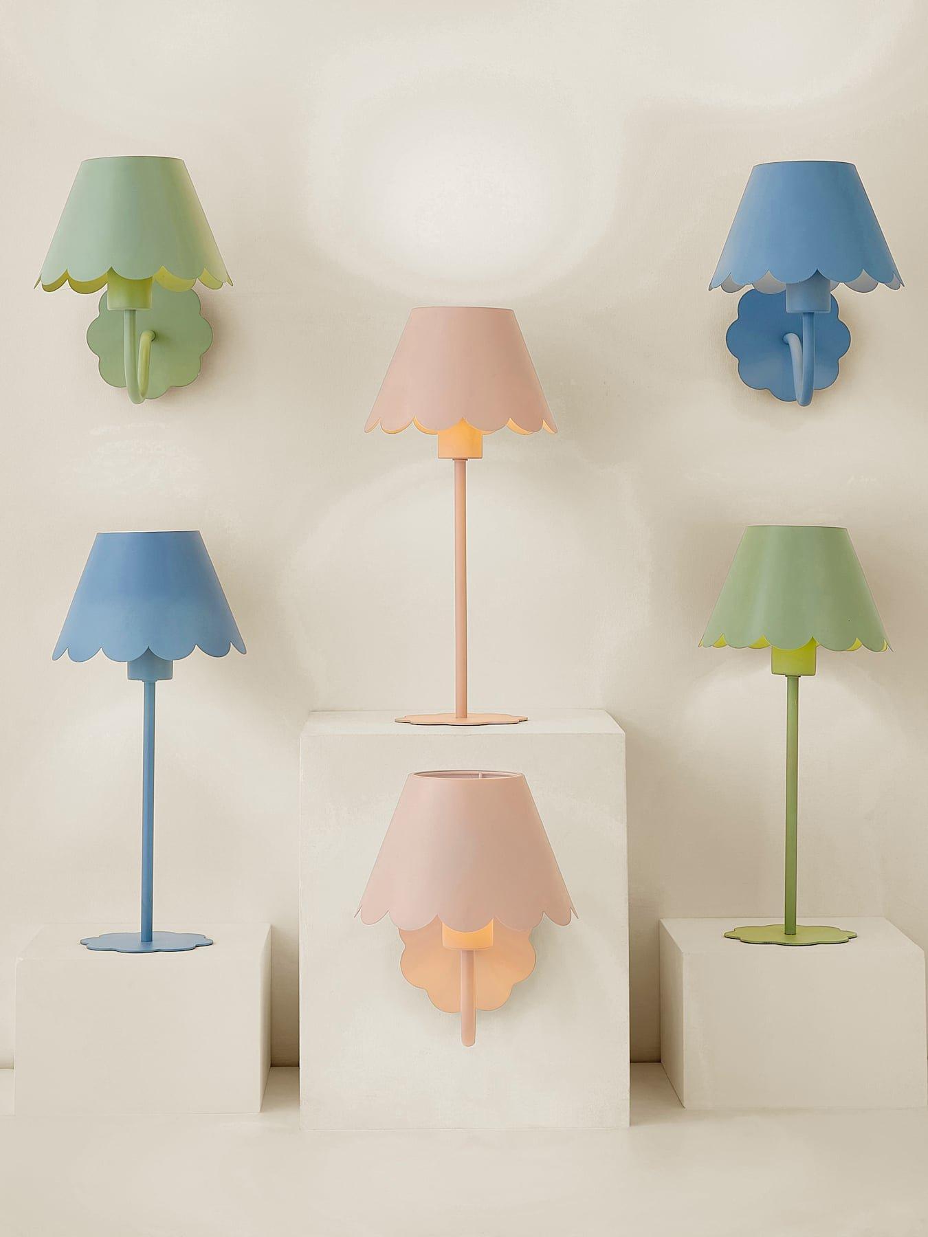 Image 7 of 7 of ValueLights Hattie Pink Scallop Rechargeable Table Lamp