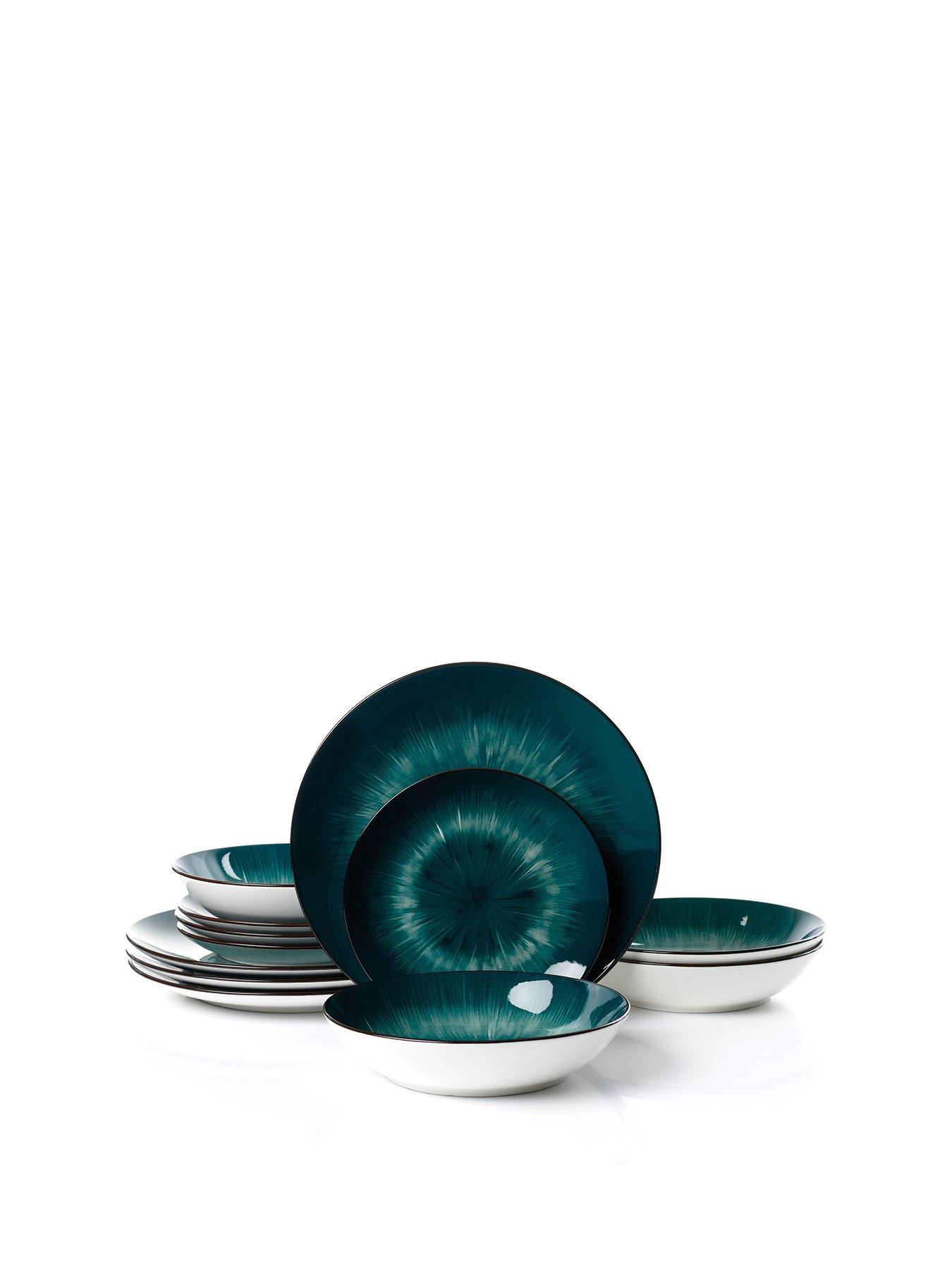 stillFront image of waterside-12pc-emerald-star