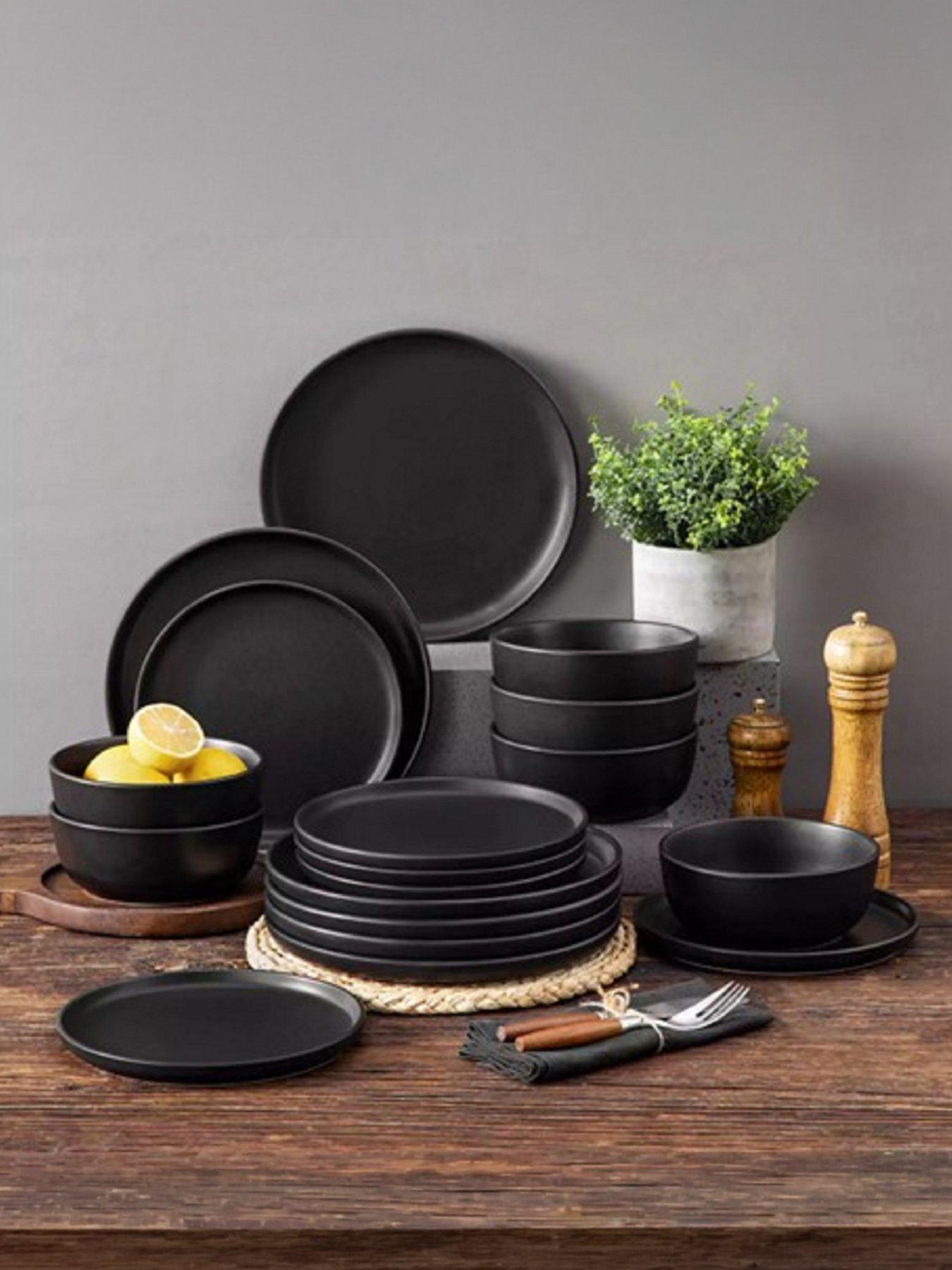 Image 4 of 6 of WATERSIDE 18pc Solid Black Colour