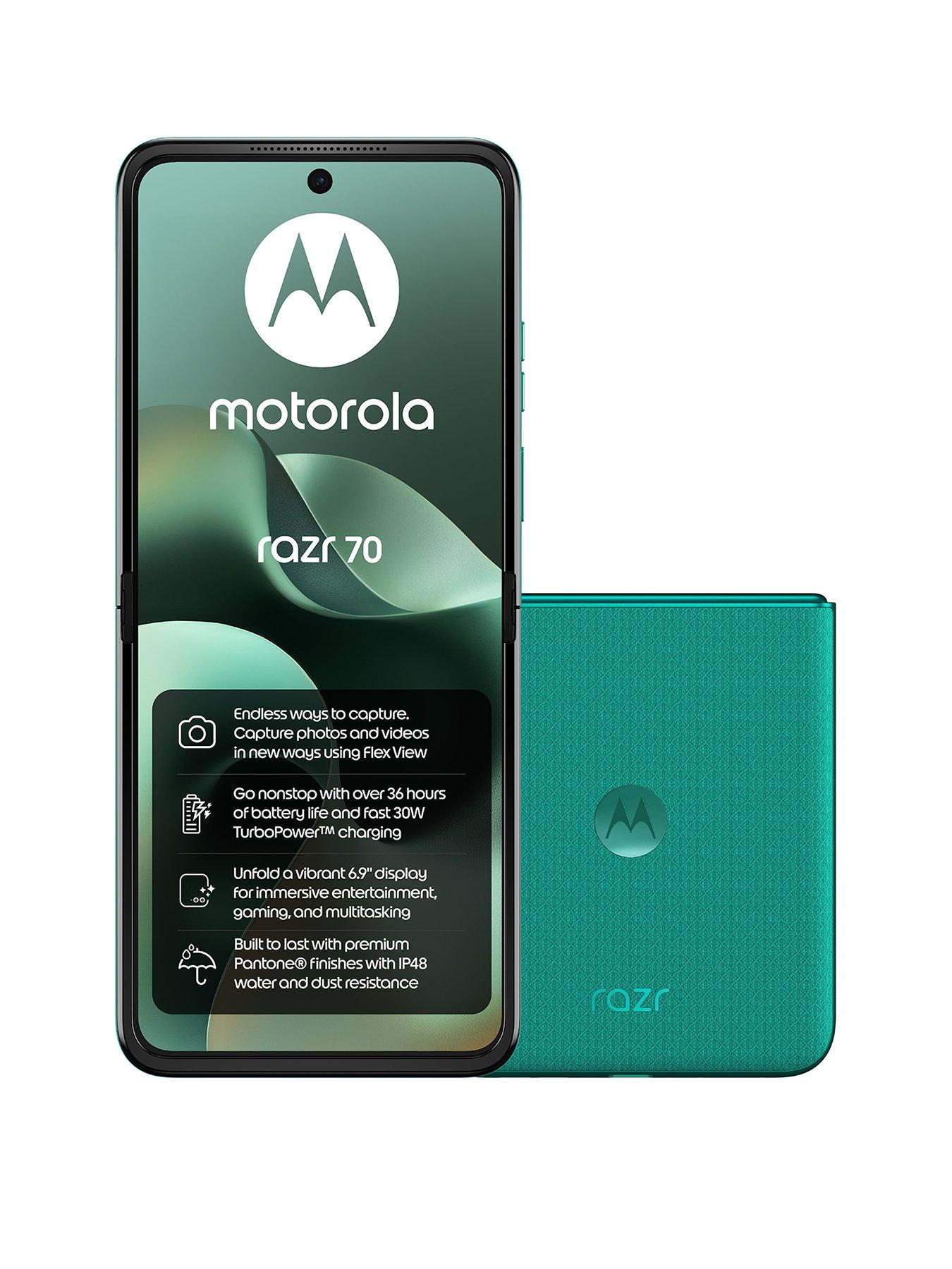 Image 1 of 7 of Motorola Moto Razr 70 - 256GB