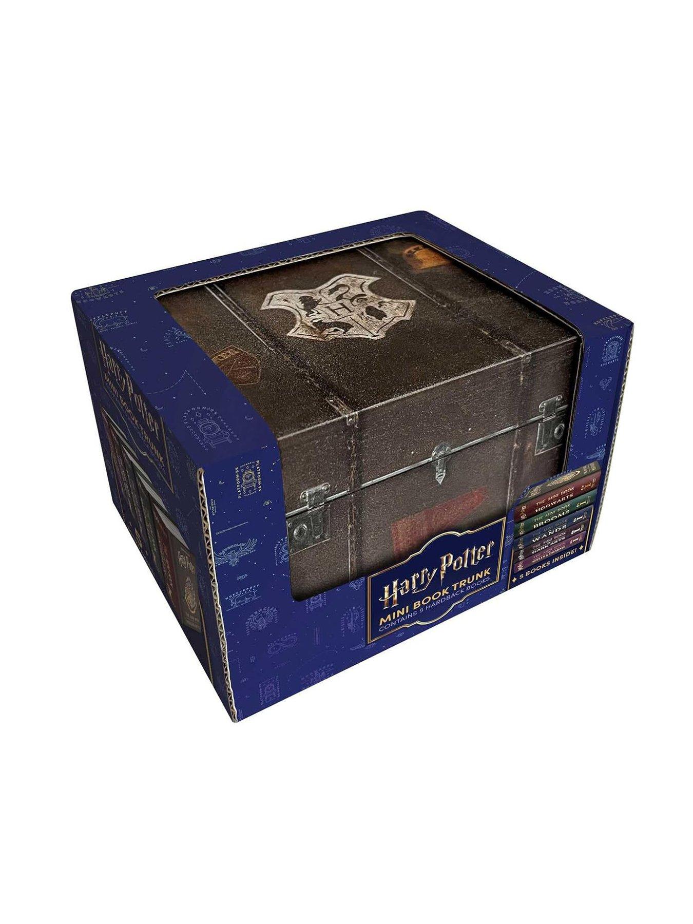Image 2 of 7 of Harry Potter Harry Potter - Mini Trunk - 5 Book Set