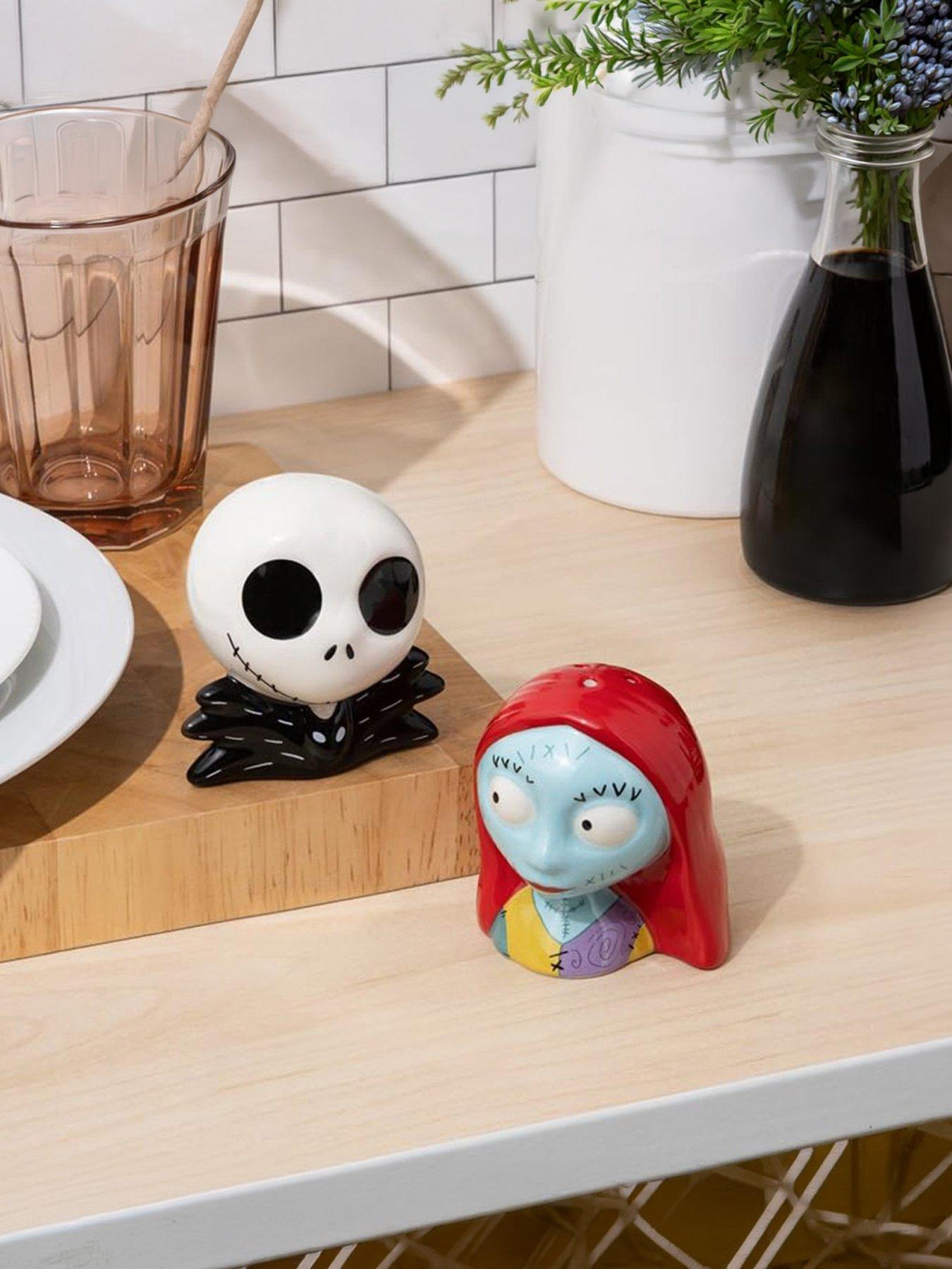 Nightmare Before Christmas Salt And Pepp