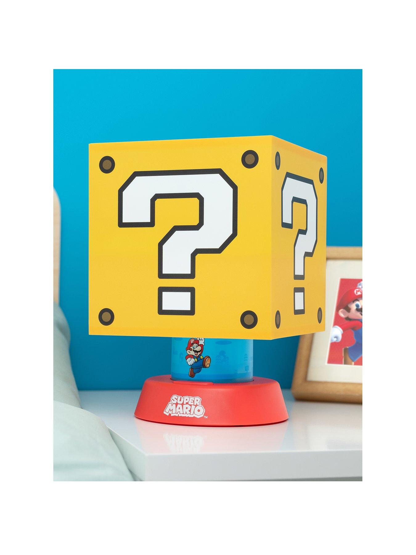 Image 2 of 6 of Super Mario Icon Lamp