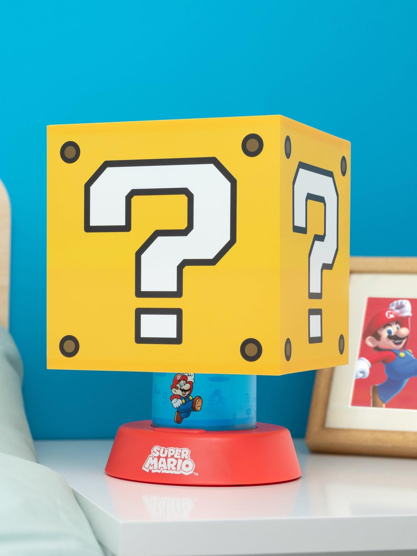 Image 3 of 6 of Super Mario Icon Lamp