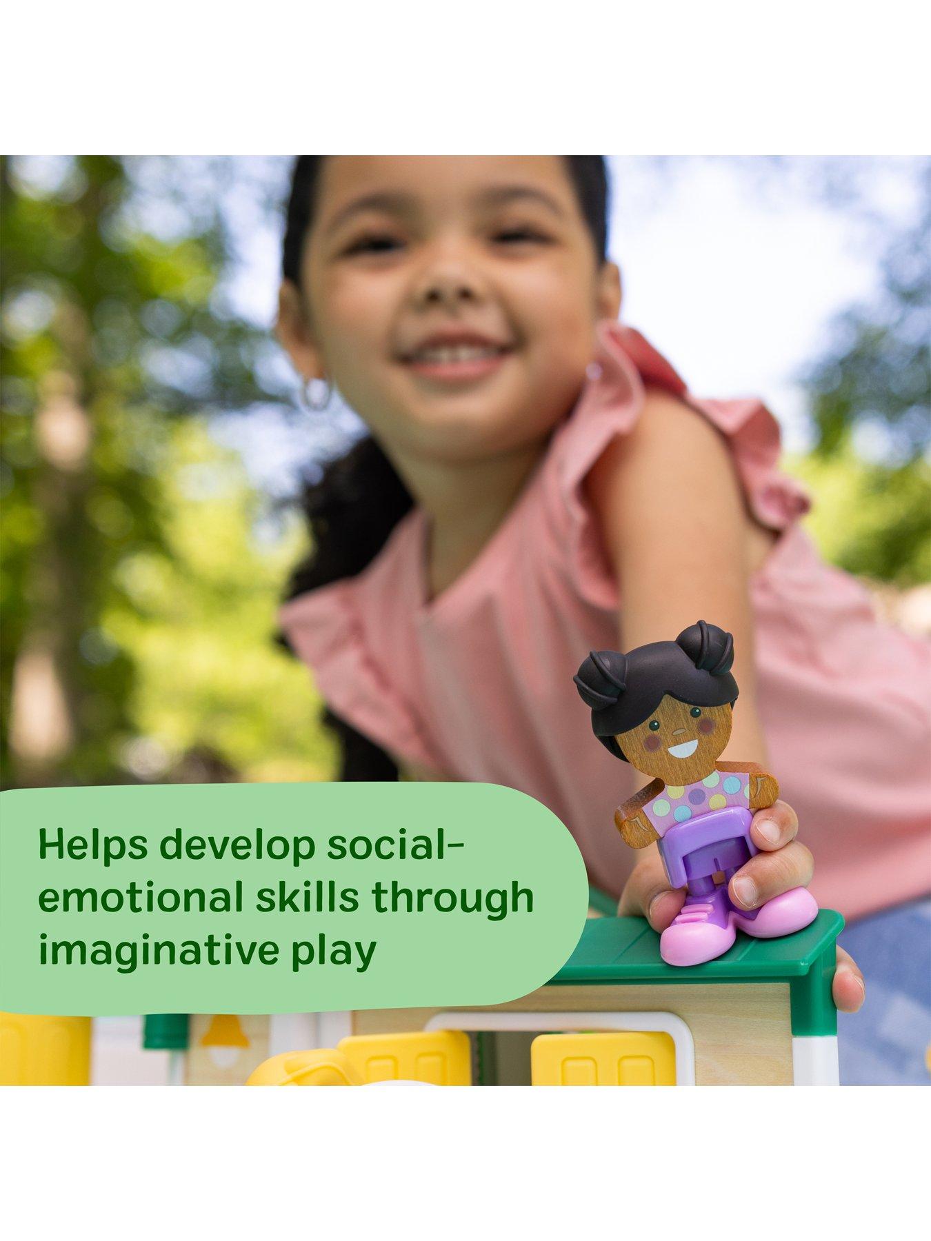 Image 6 of 7 of Melissa & Doug Melissa &amp; Doug Cheery Lane Play Figure 4-Pack
