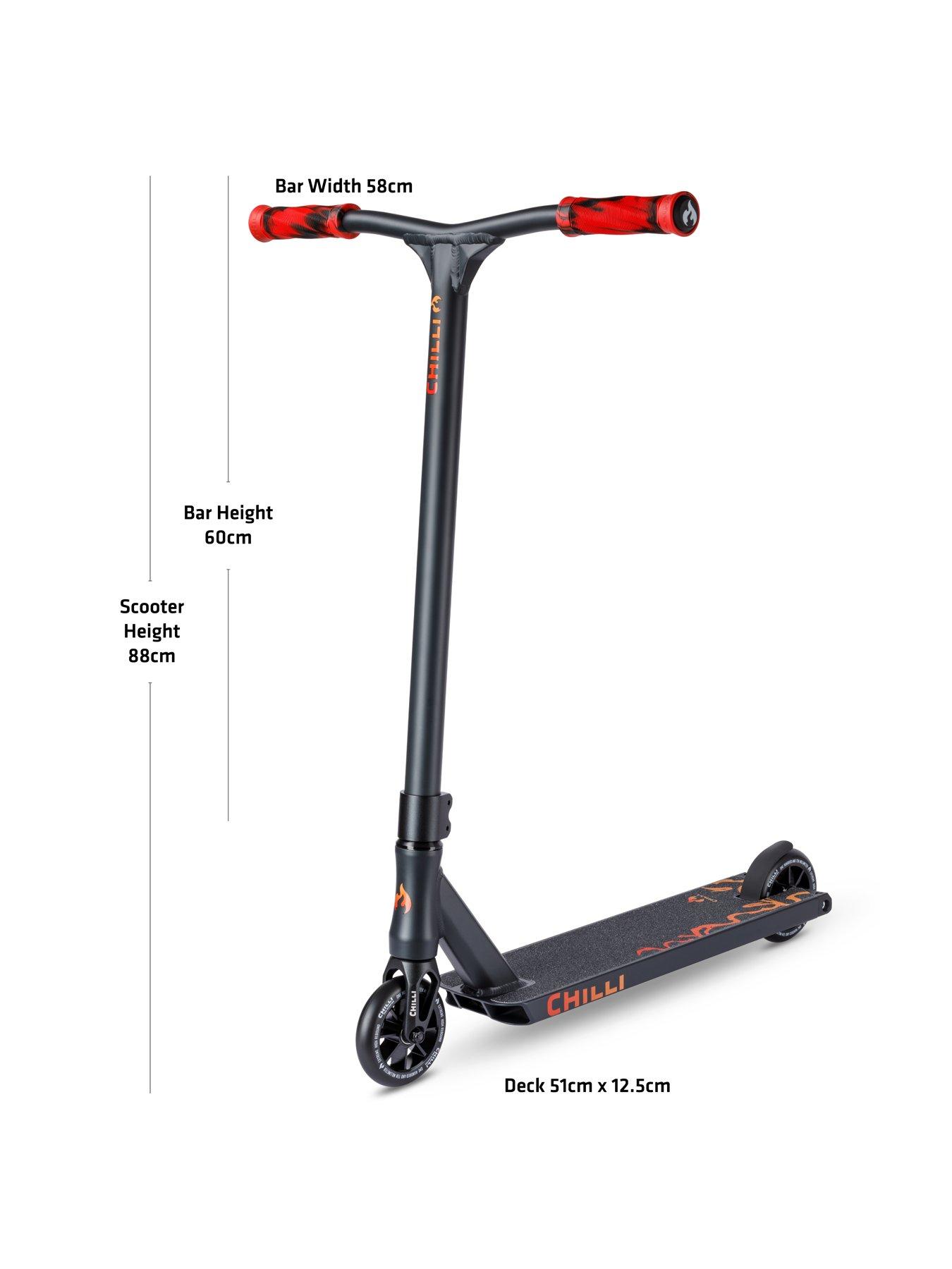Image 7 of 7 of Micro Scooter Chilli Reaper Venom Stunt Scooter: Black/Red