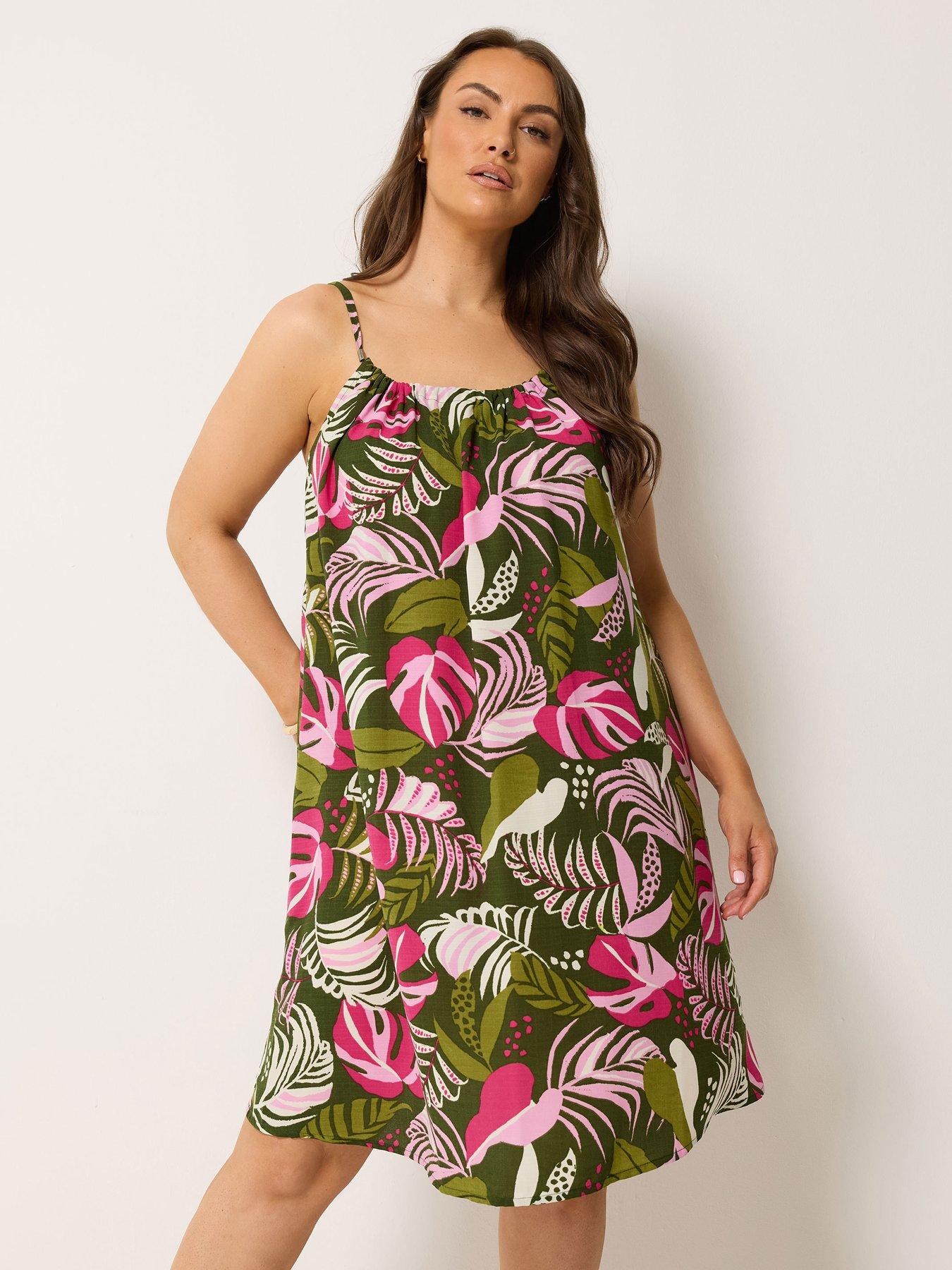 Yours Curve Printed Textured Swing Dress - Green