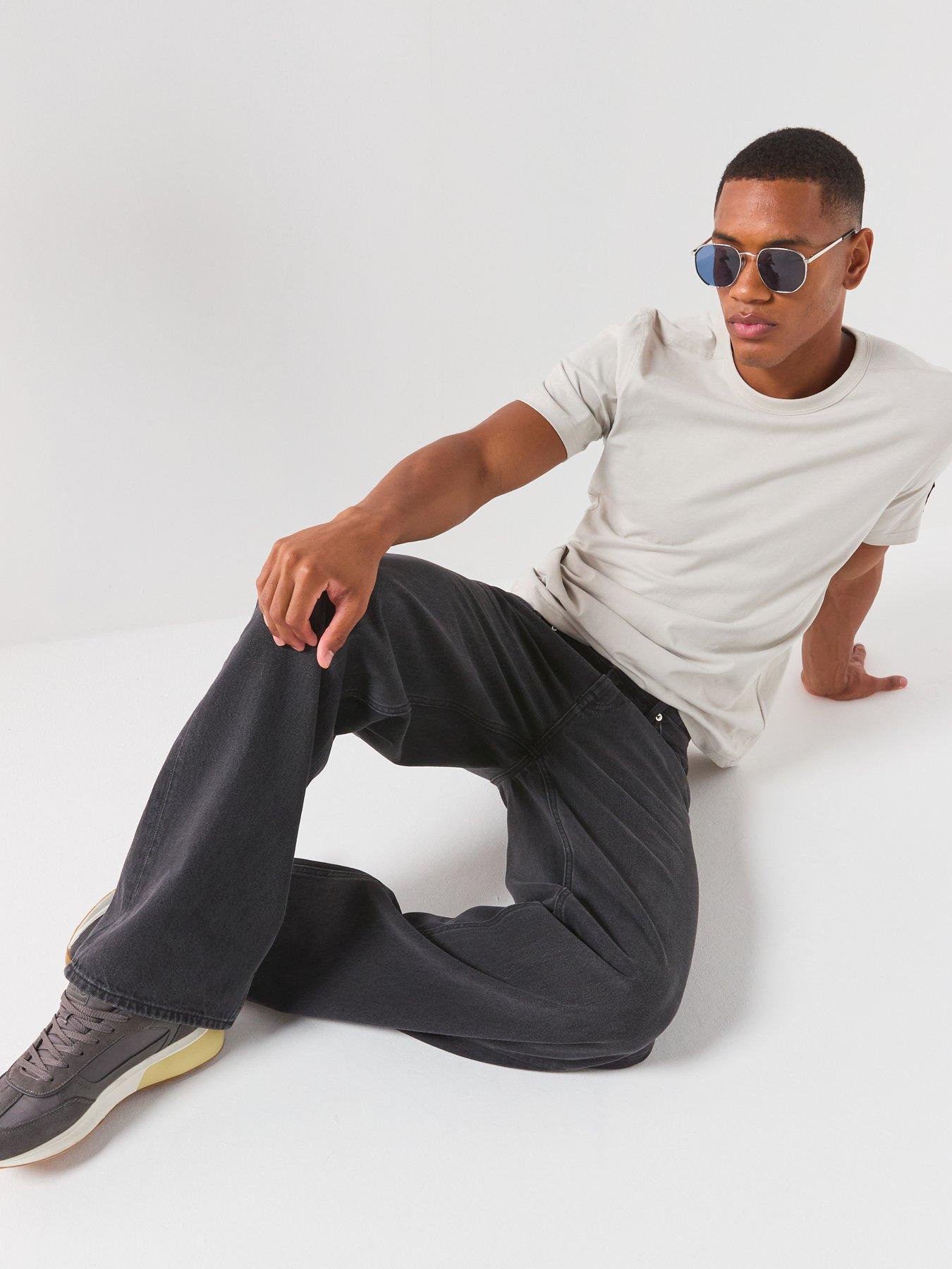 Image 4 of 6 of Calvin Klein Jeans Relaxed Baggy Sidewalk Jean - Black