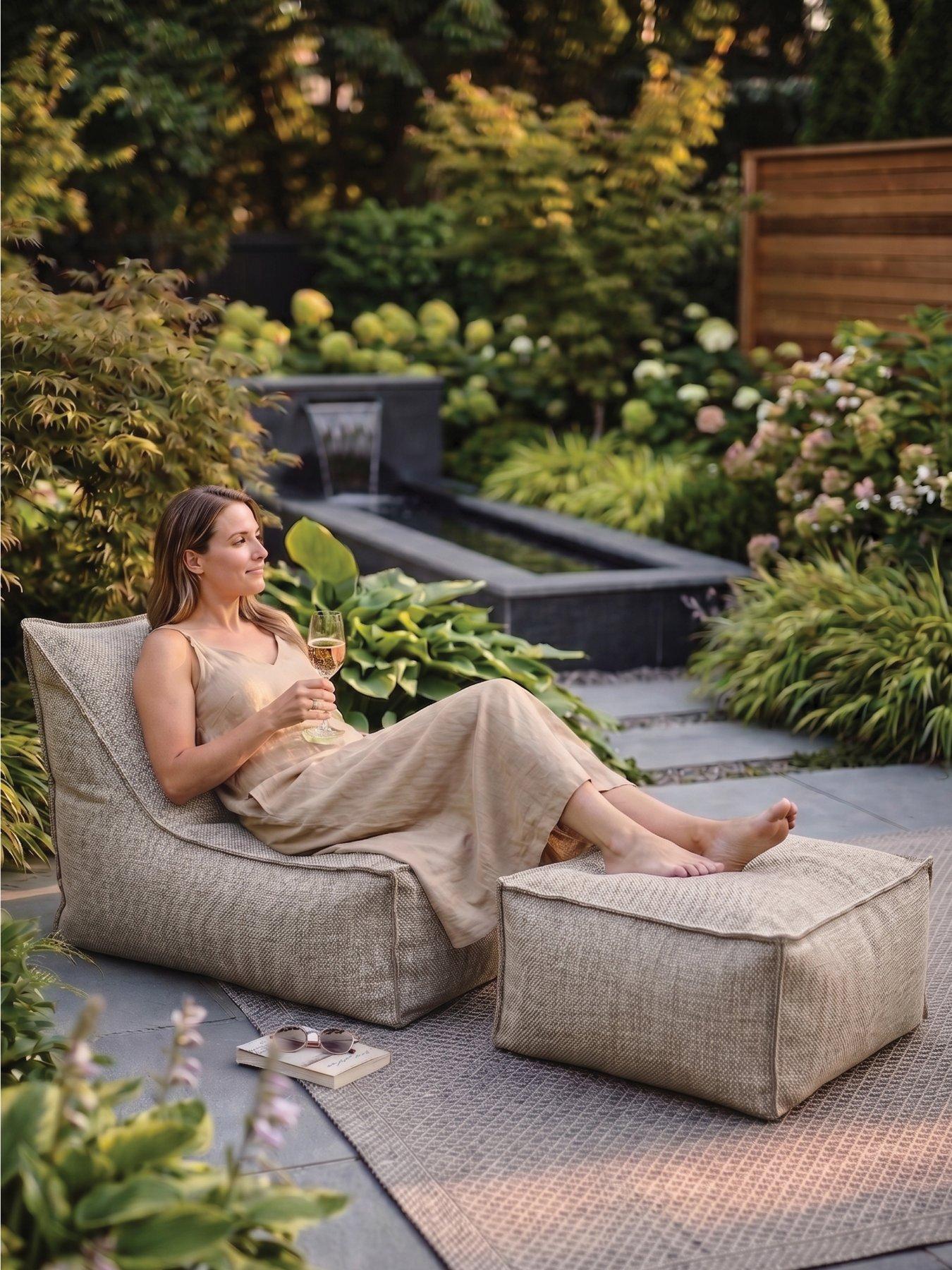 Old Bean Serene Lounger - Matching Ottoman