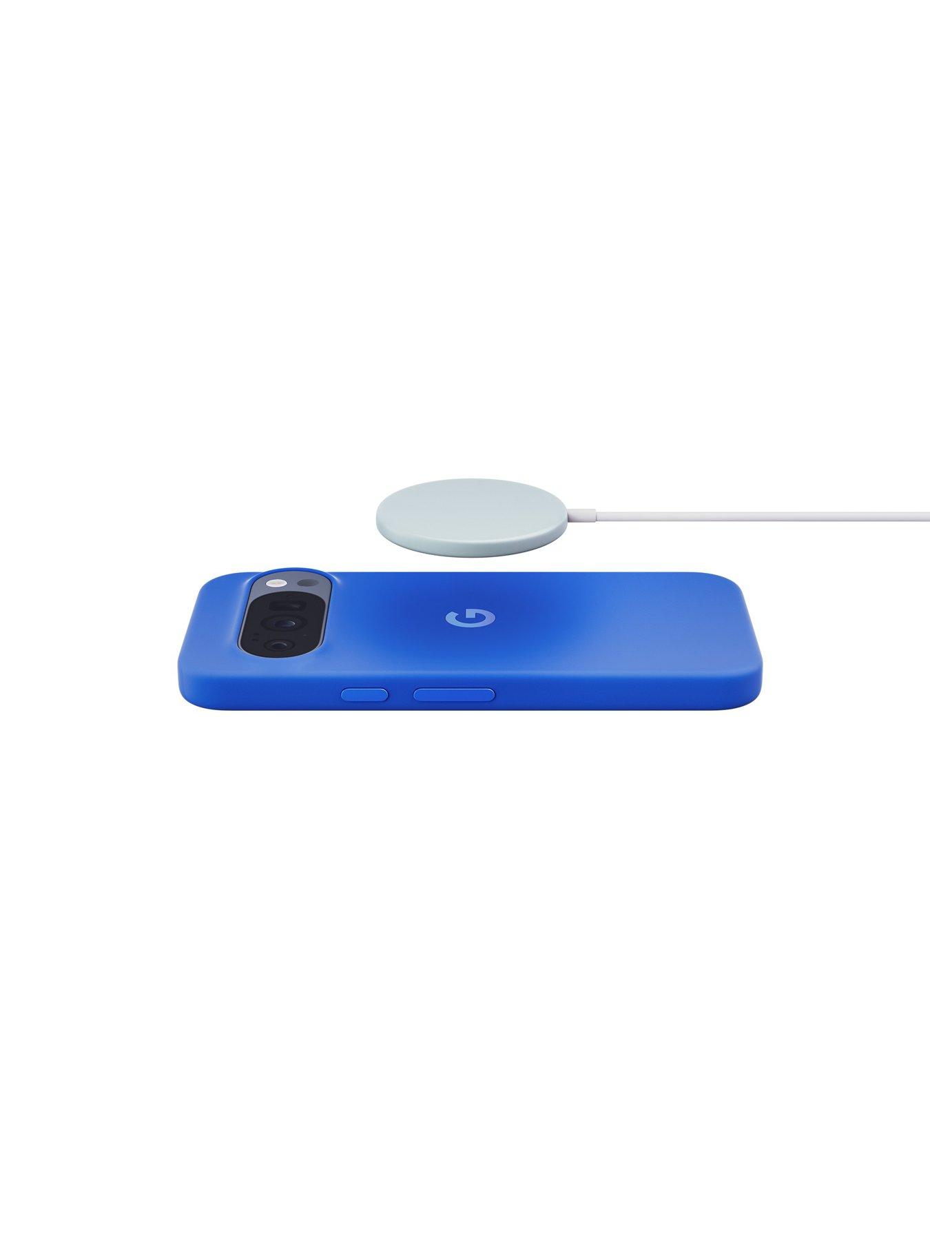 Image 3 of 7 of Google Qi2 Wireless Charger Rock Candy