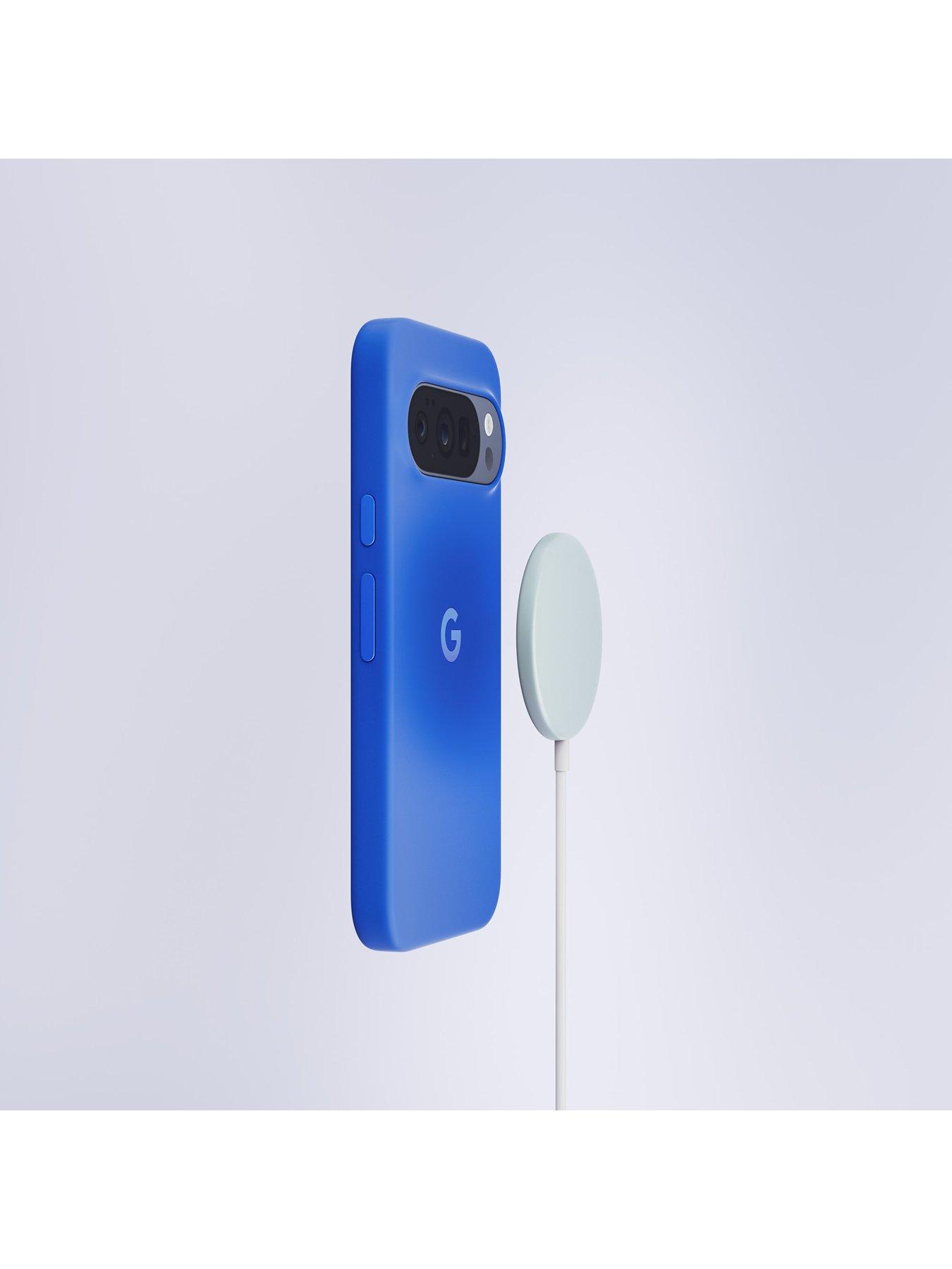 Image 6 of 7 of Google Qi2 Wireless Charger Rock Candy