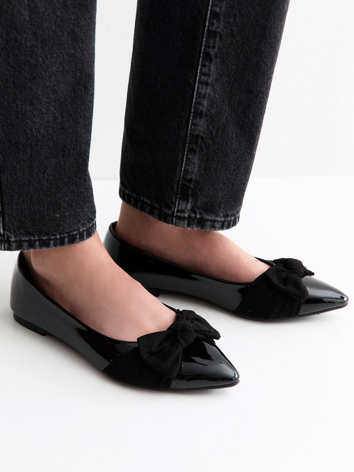New Look Wide Fit Faux Leather Bow Ballet School Shoe Flats - Black