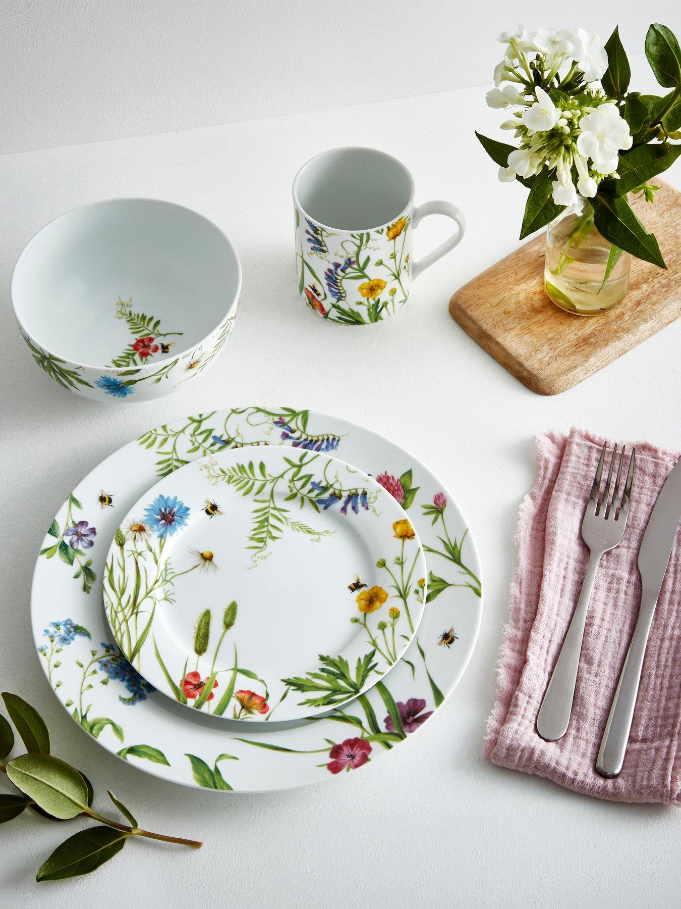 front image of portmeirion-home-16-piece-set-bumble-bee