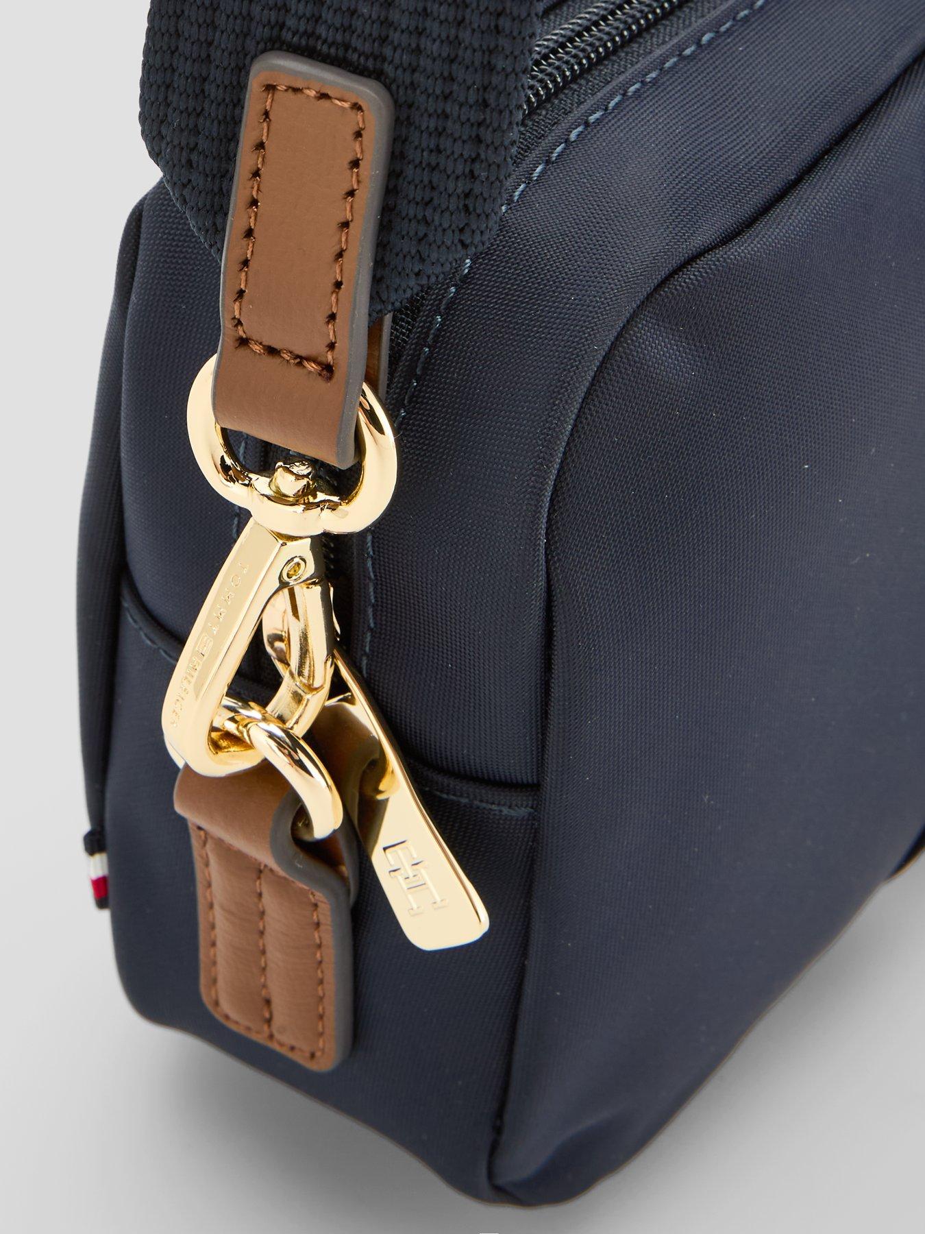 Image 5 of 5 of Tommy Hilfiger Popette Camera Bag Corp