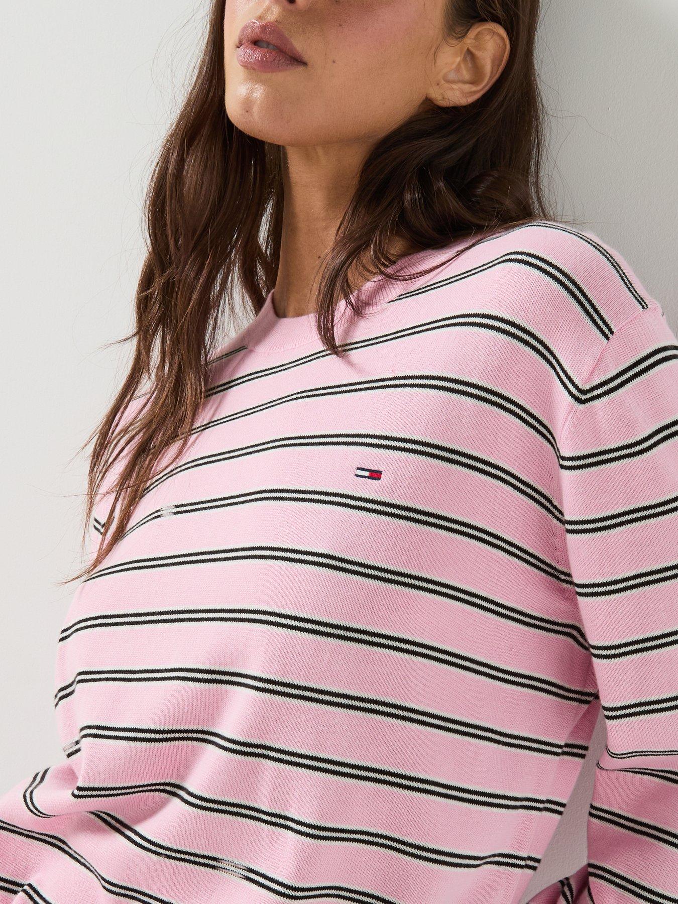 Image 4 of 5 of Tommy Jeans Boxy Crew Neck Jumper - Pink