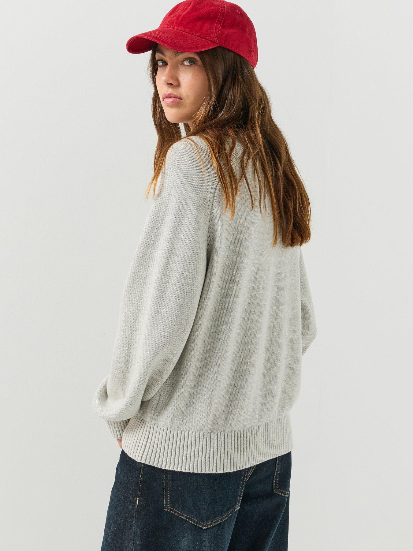 Image 2 of 6 of Tommy Jeans Tommy Flag Relaxed Crew Neck Jumper - Grey