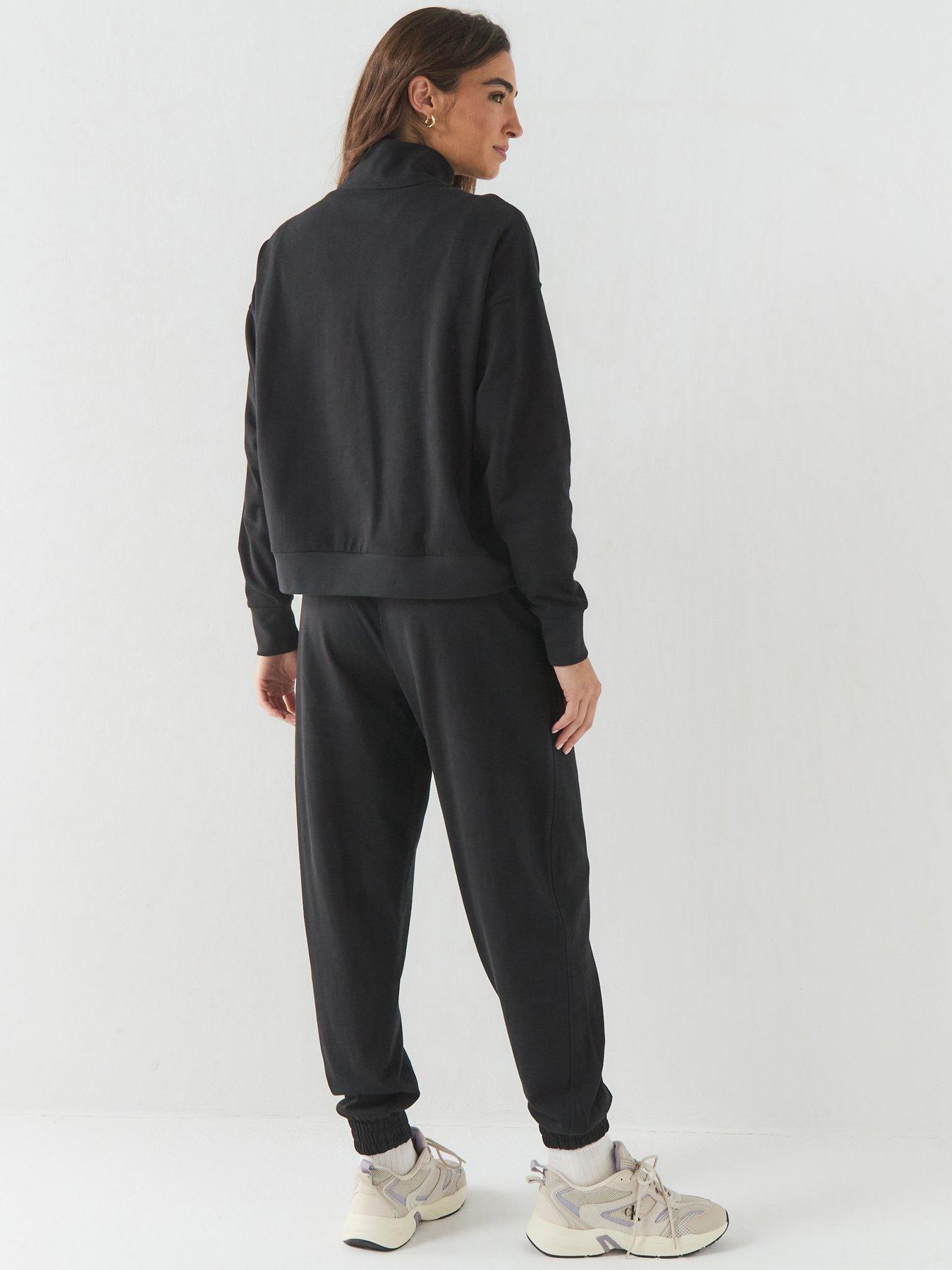 Image 6 of 6 of Calvin Klein Heavy Jersey Jogger- Graphic - Black
