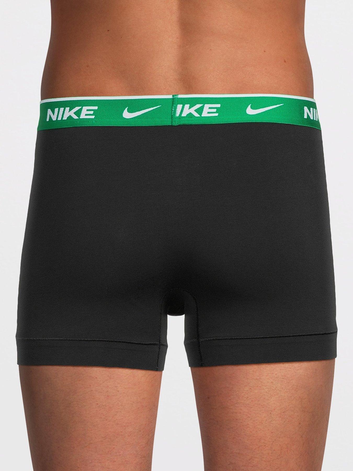 Image 3 of 3 of Nike Mens Essential Cotton Stretch 3 Pack Trunks - Black