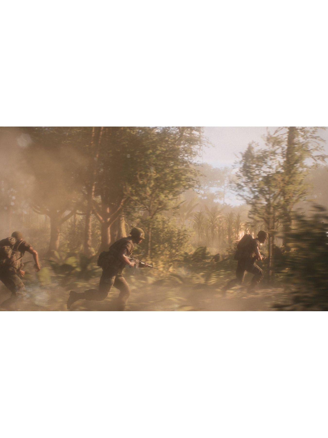 Image 3 of 7 of Xbox Hell Let Loose: Vietnam - Xbox Series X