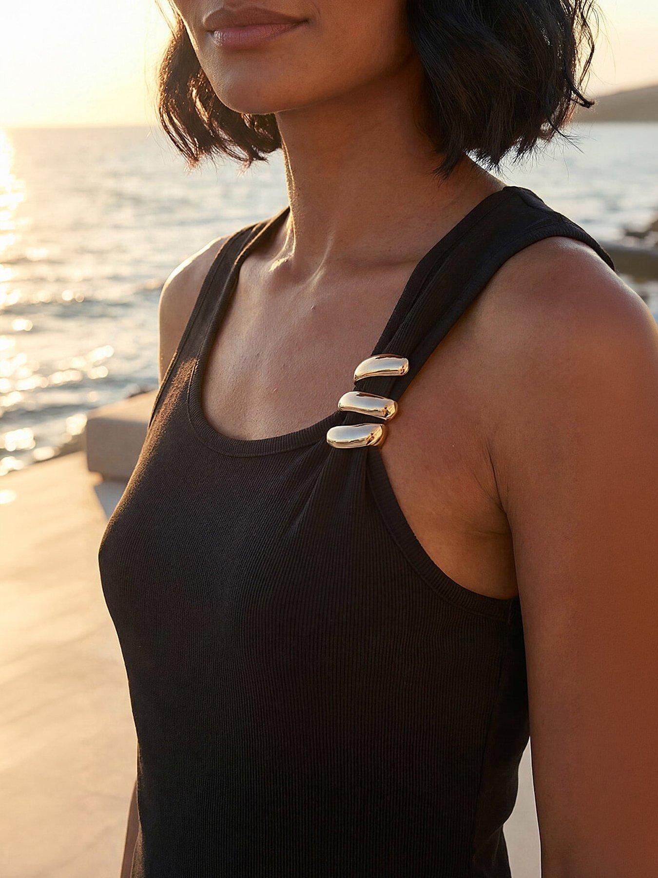 Image 2 of 4 of Roman Dusk Metallic Trim Stretch Vest - Black