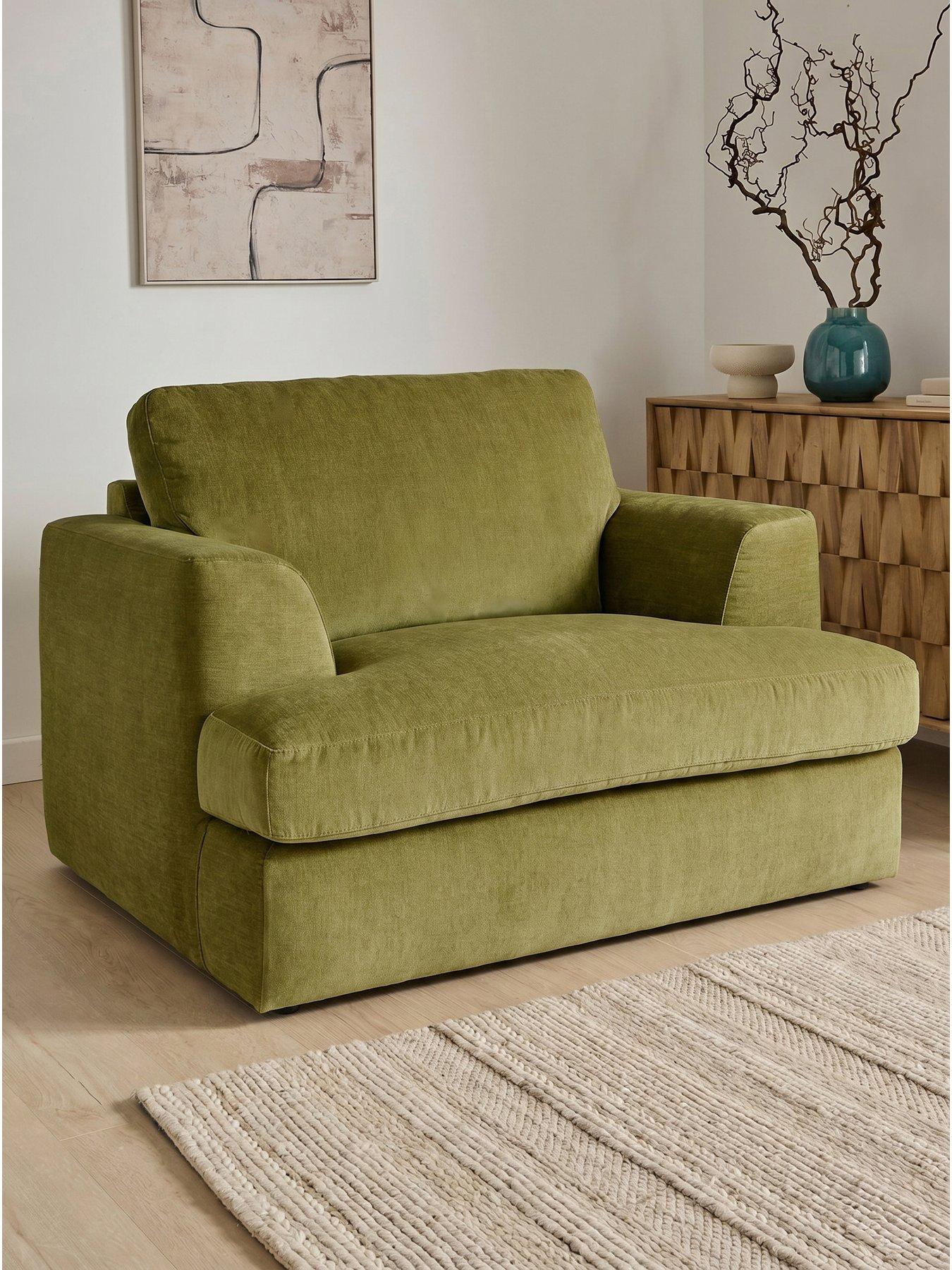 The Very Collection Escana Snuggle Chair