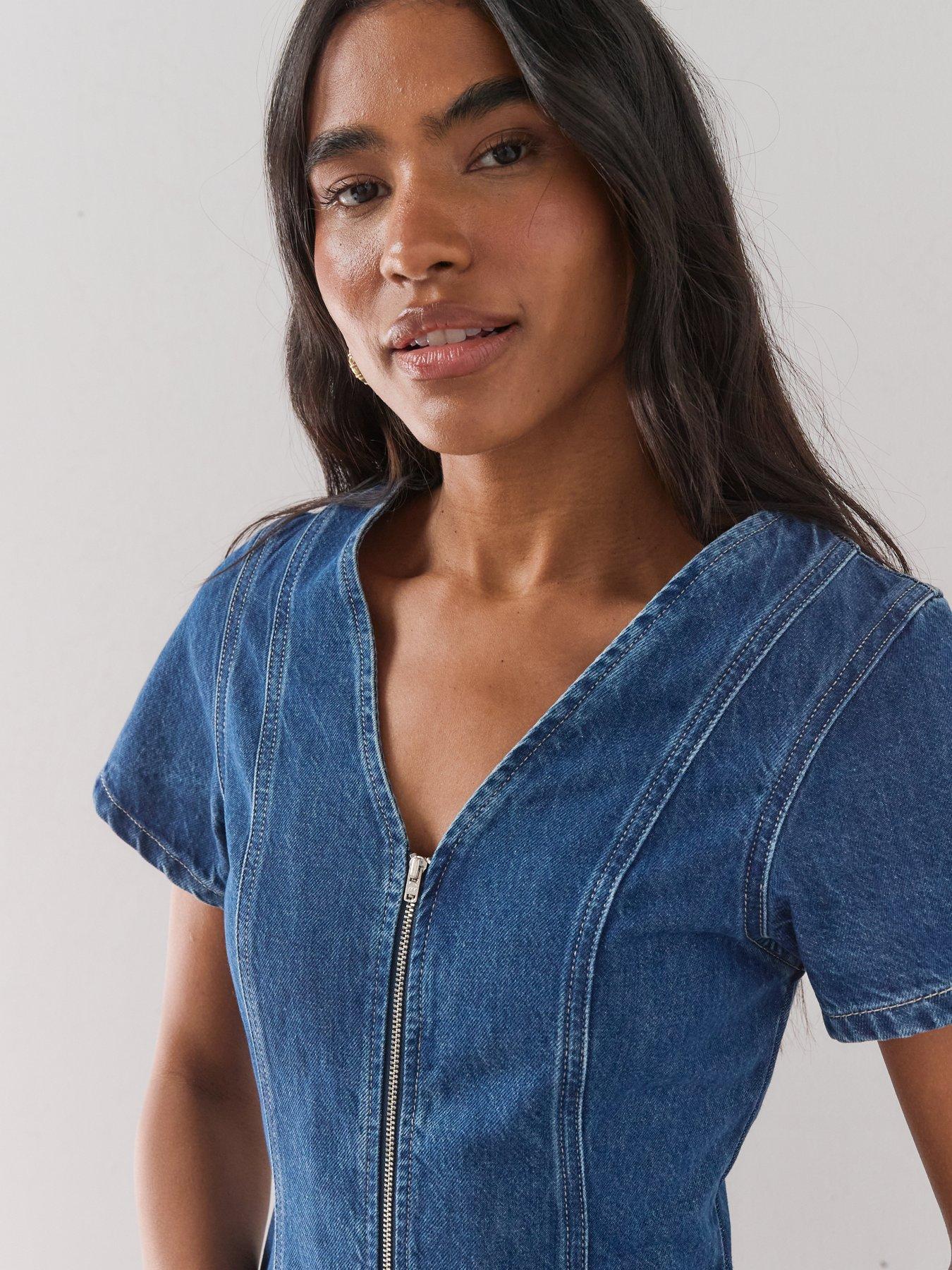 Image 5 of 7 of The Very Collection Zip Through Seam Detail Denim Dress - Dark Wash