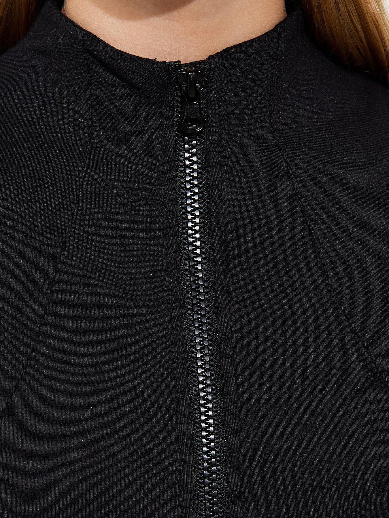 Image 5 of 5 of New Look 915 Zip Through Ruched Side Seam Hoodie - Black