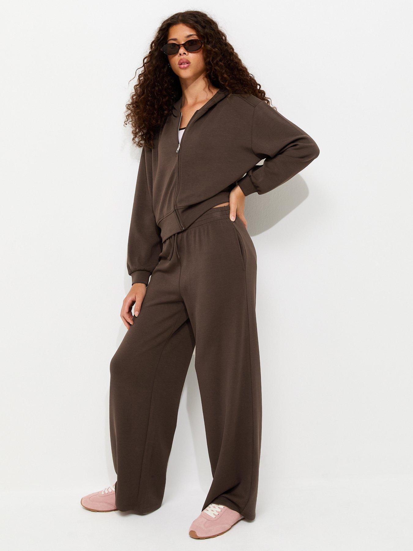 Image 3 of 5 of New Look 915 Girls Soft Touch Wide Leg Jogging Bottoms - Dark Brown