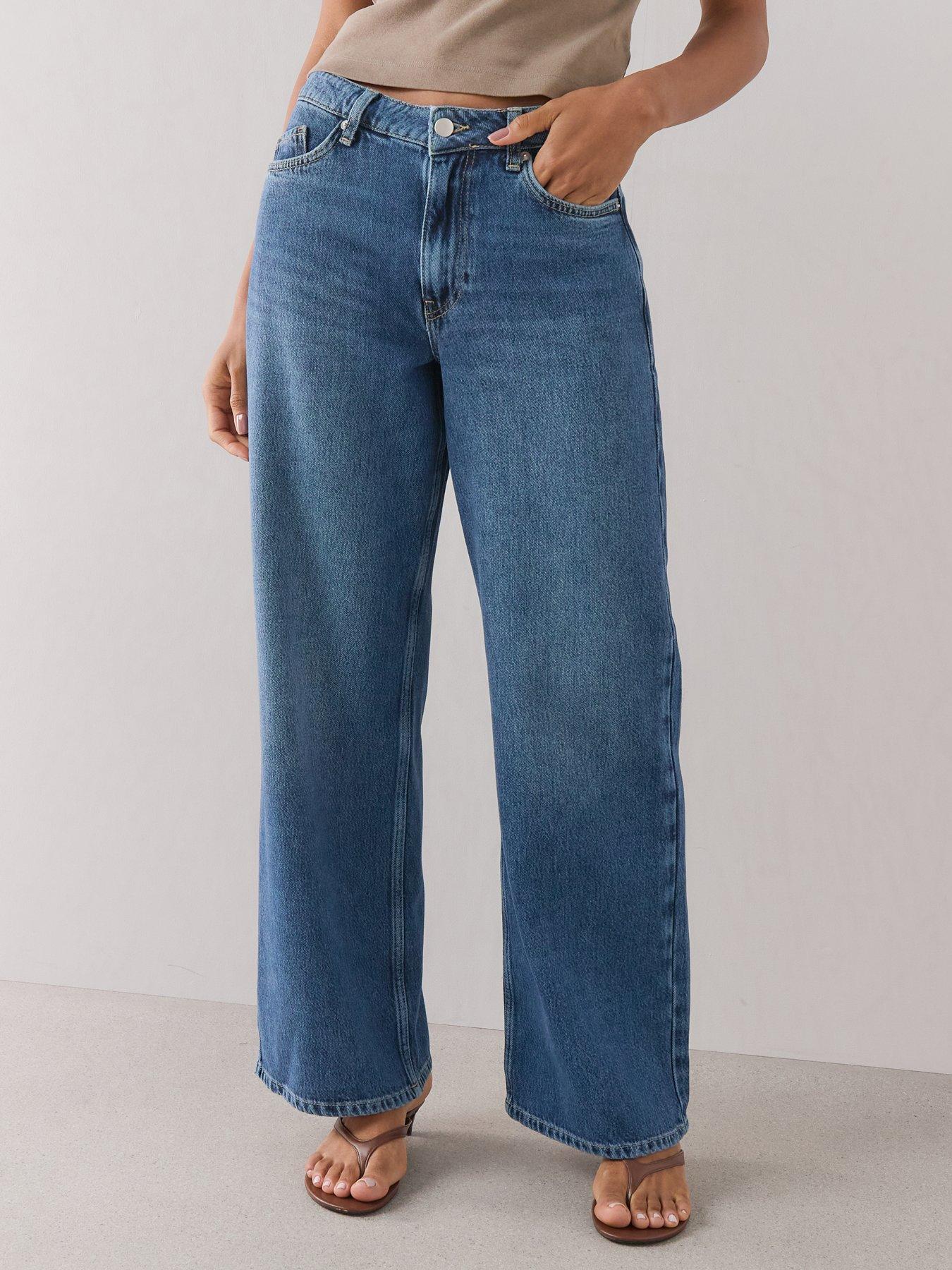 Image 4 of 7 of The Very Collection High Waist Soft Wide Leg Jeans - Mid Wash