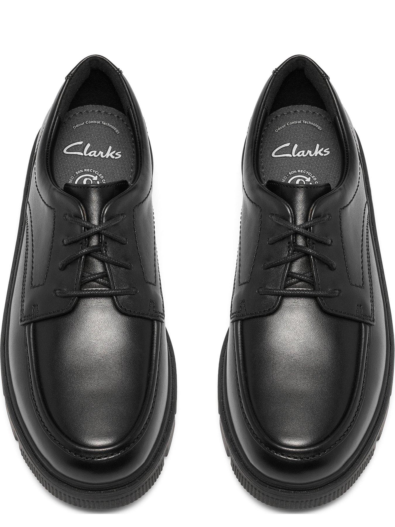 Image 4 of 6 of Clarks Youth Lorcam Lane Lace-up Leather Trainer - Black