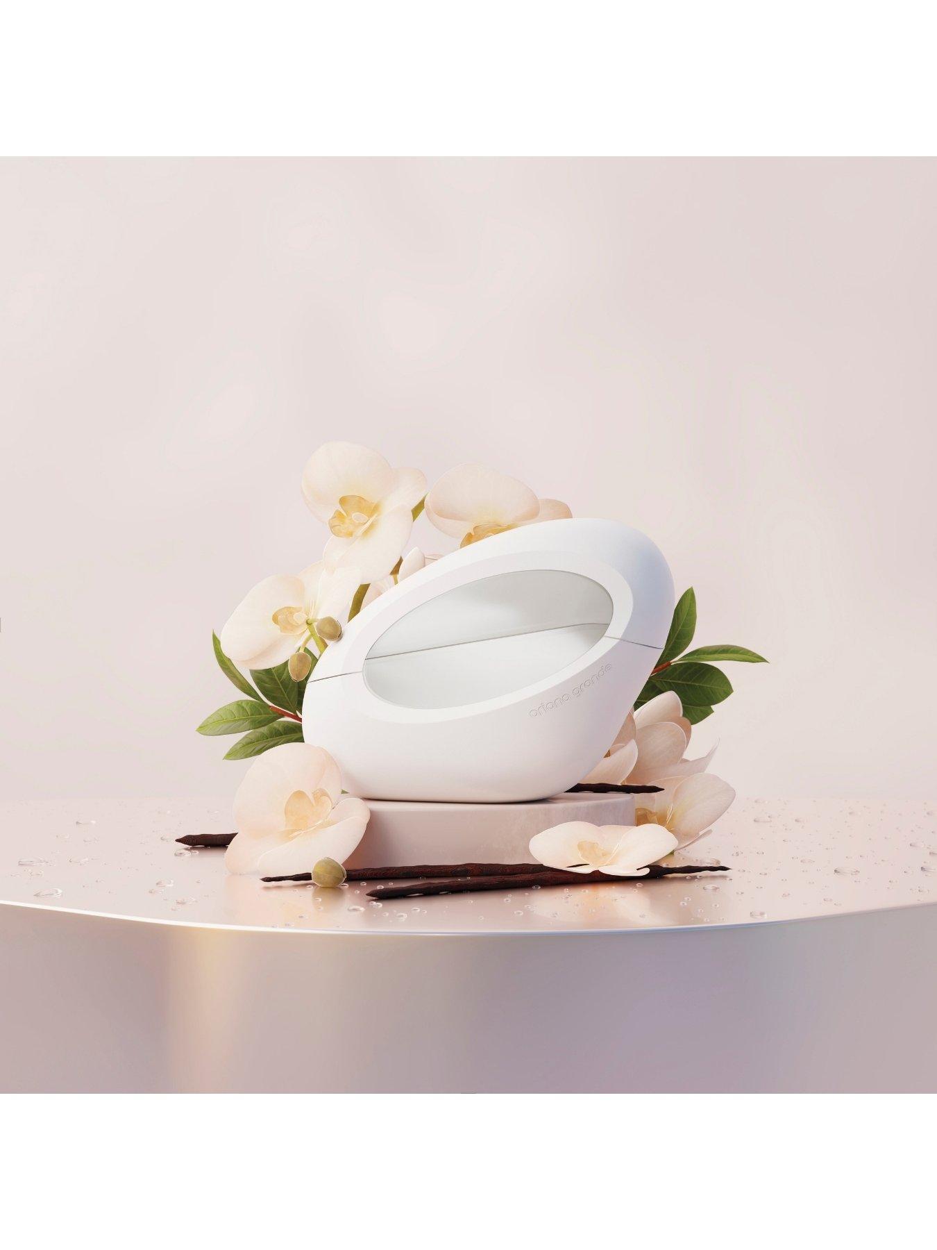 Image 3 of 5 of Ariana Grande Mod Vanilla EDP Spray 100ml