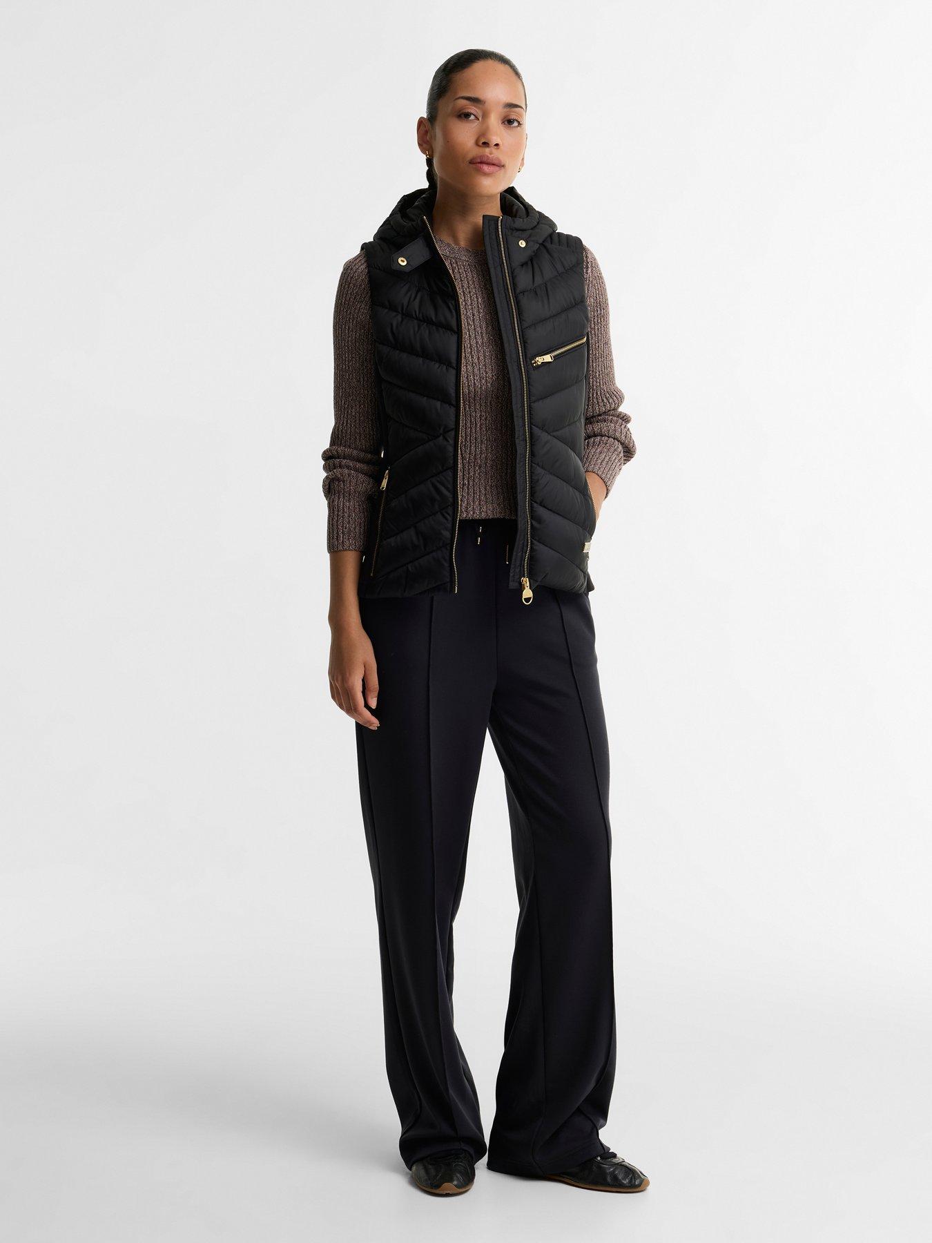 Image 3 of 6 of Barbour International BIntl Salengro Quilted Gilet - Black